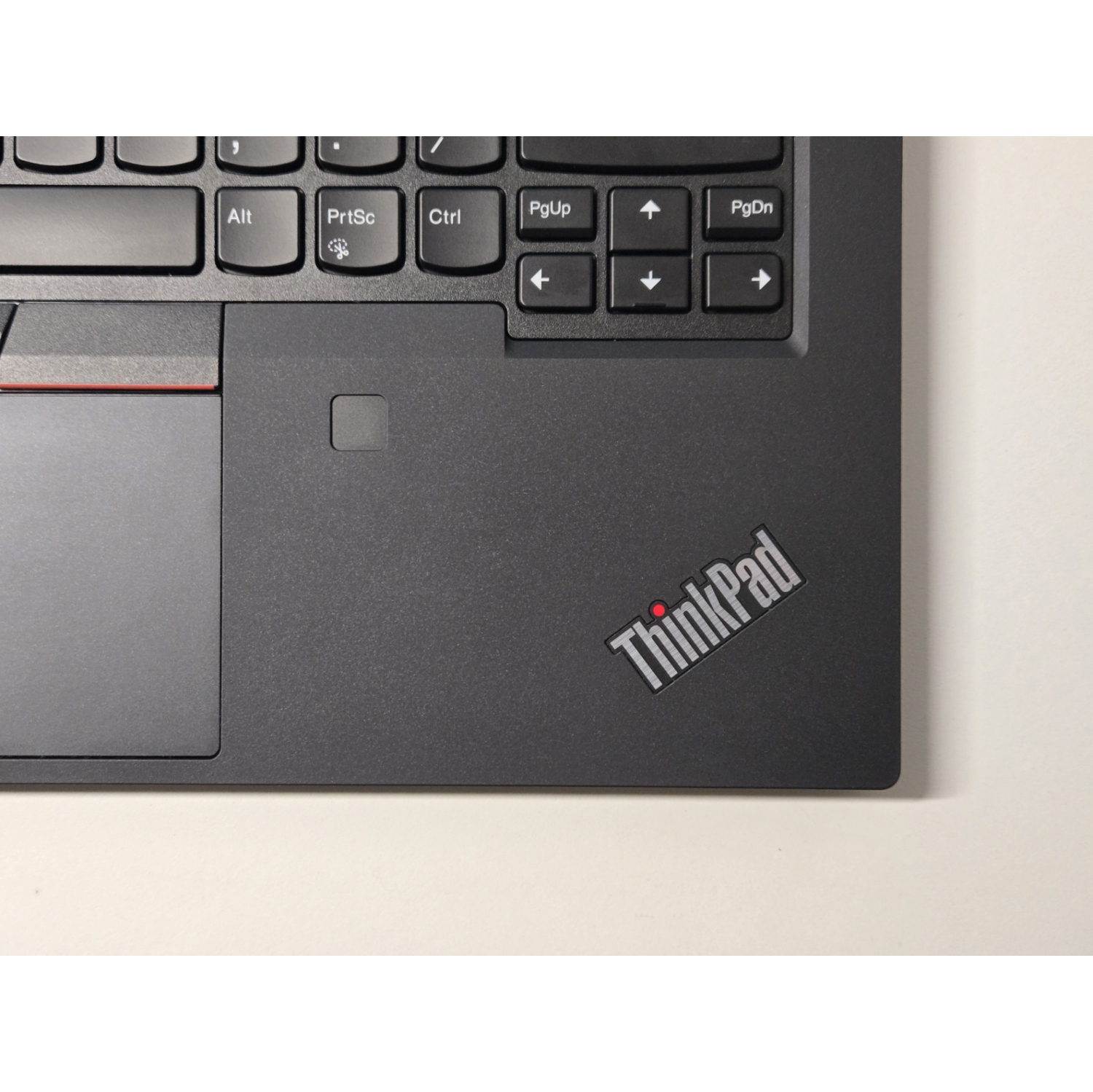 Refurbished Lenovo ThinkPad T14 Gen 1 14" FHD i5 10210U @ 4.2 GHz 32GB DDR4 256GB SSD Win 11 Pro