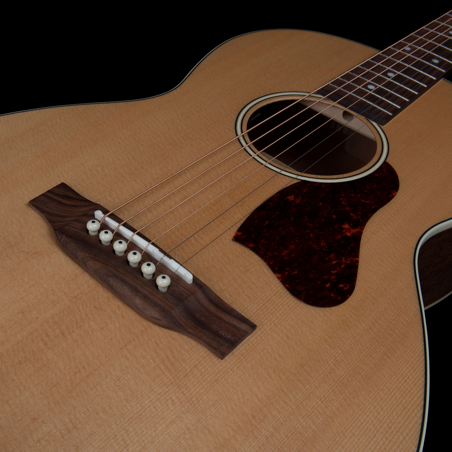 Guitare acoustique Roadhouse d'Art & Lutherie - EQ naturel