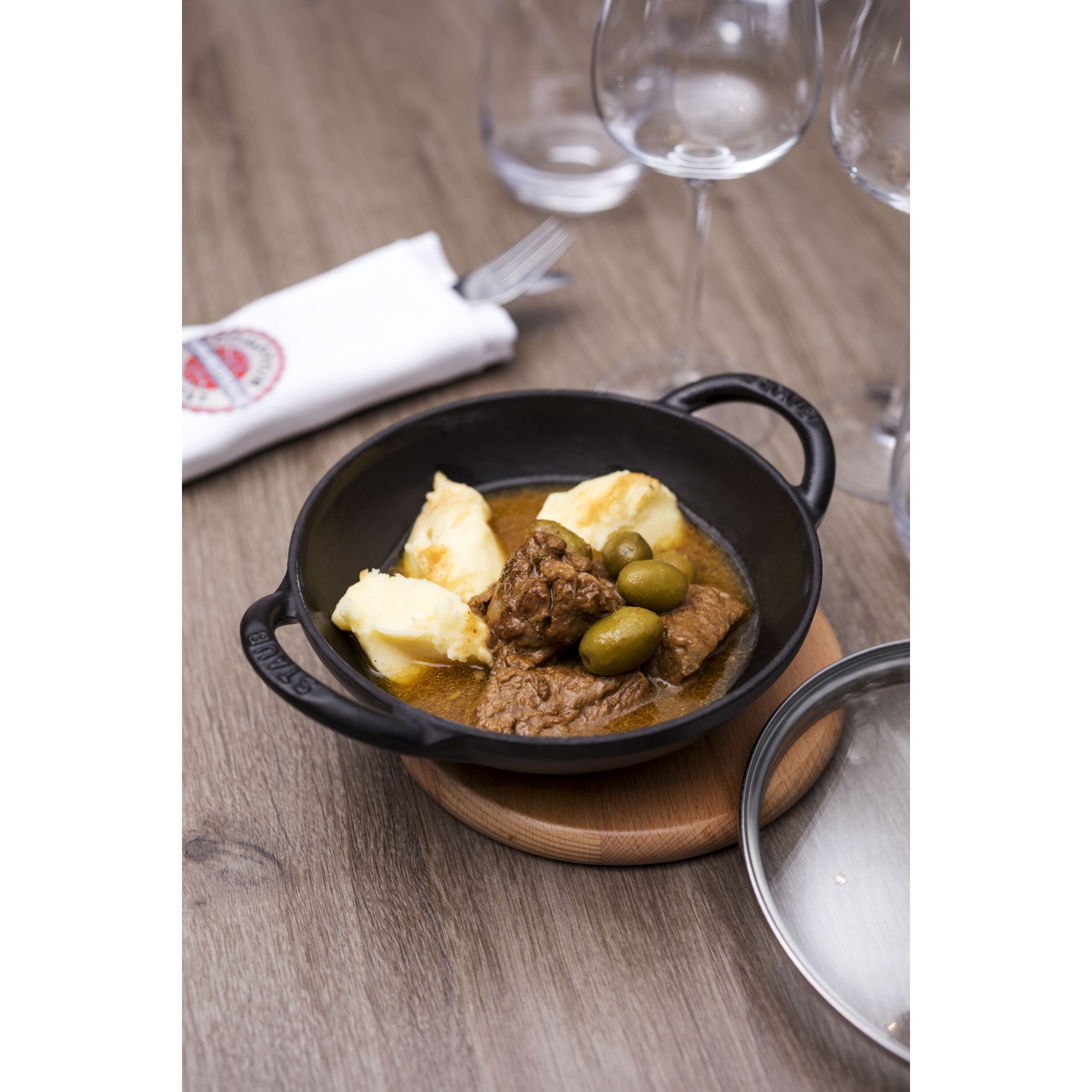 STAUB Specialities 16 cm / 6.5 inch Cast Iron Mini Wok, Black