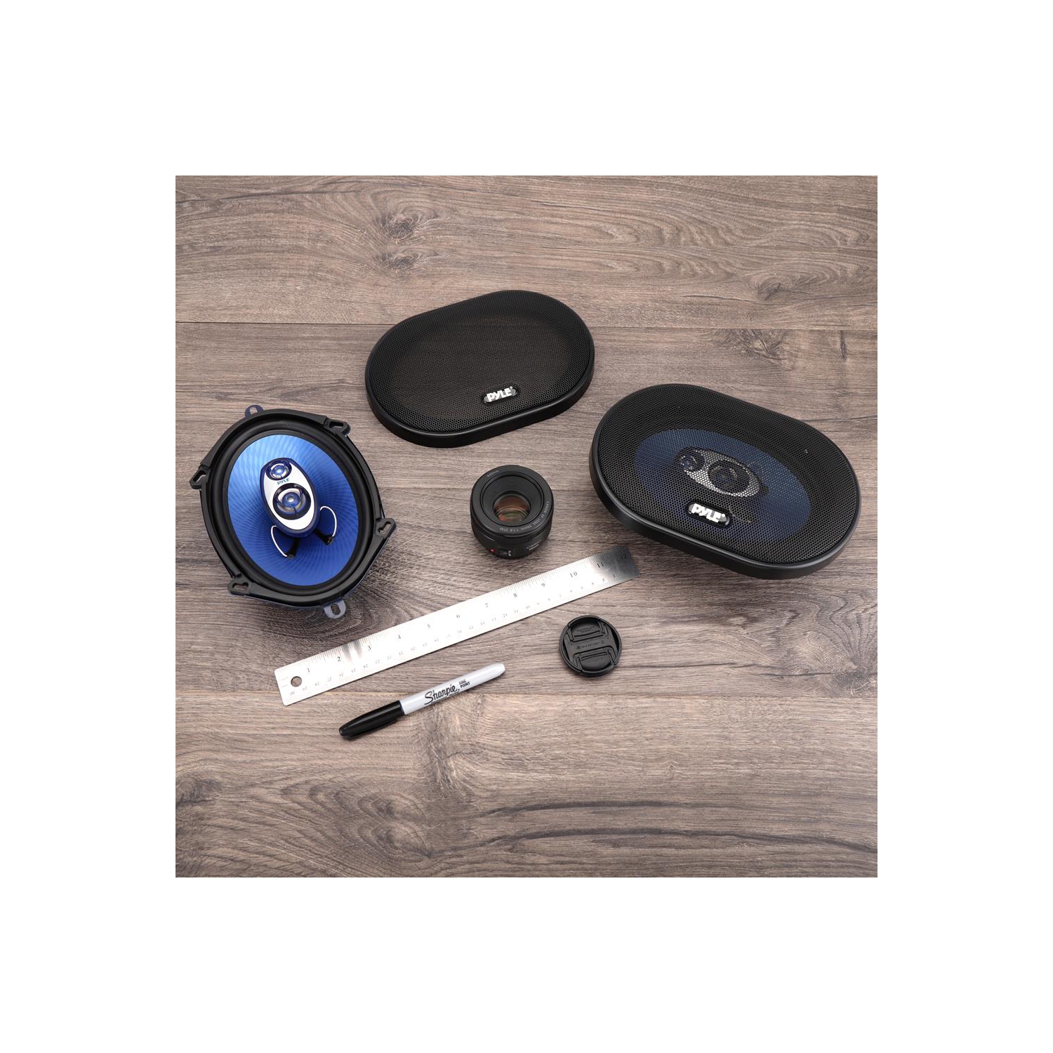 5'' x 7'' / 6'' x 8'' 300 Watt Three-Way Speakers