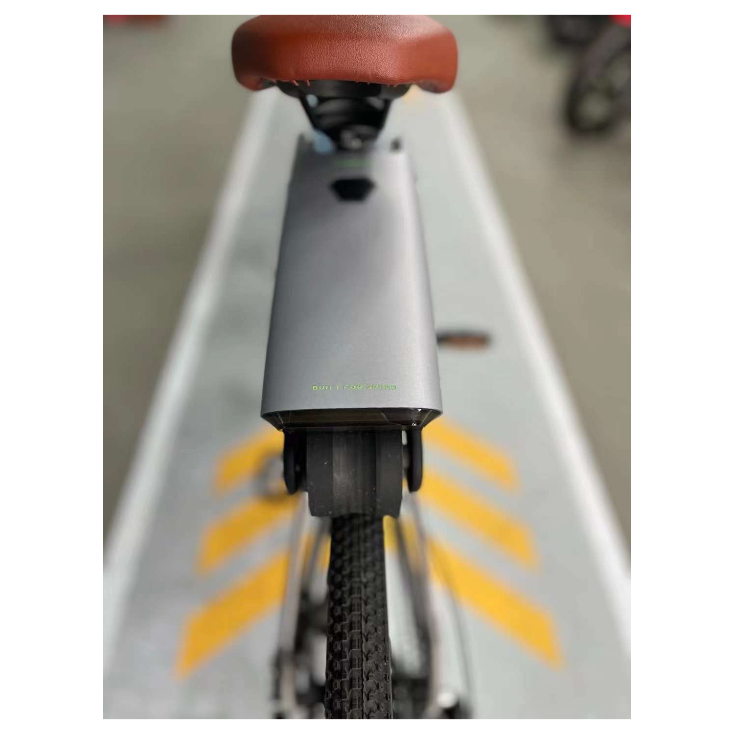 Trousse de conversion pour vélo électrique de 200 W tout en un avec batterie intégrée