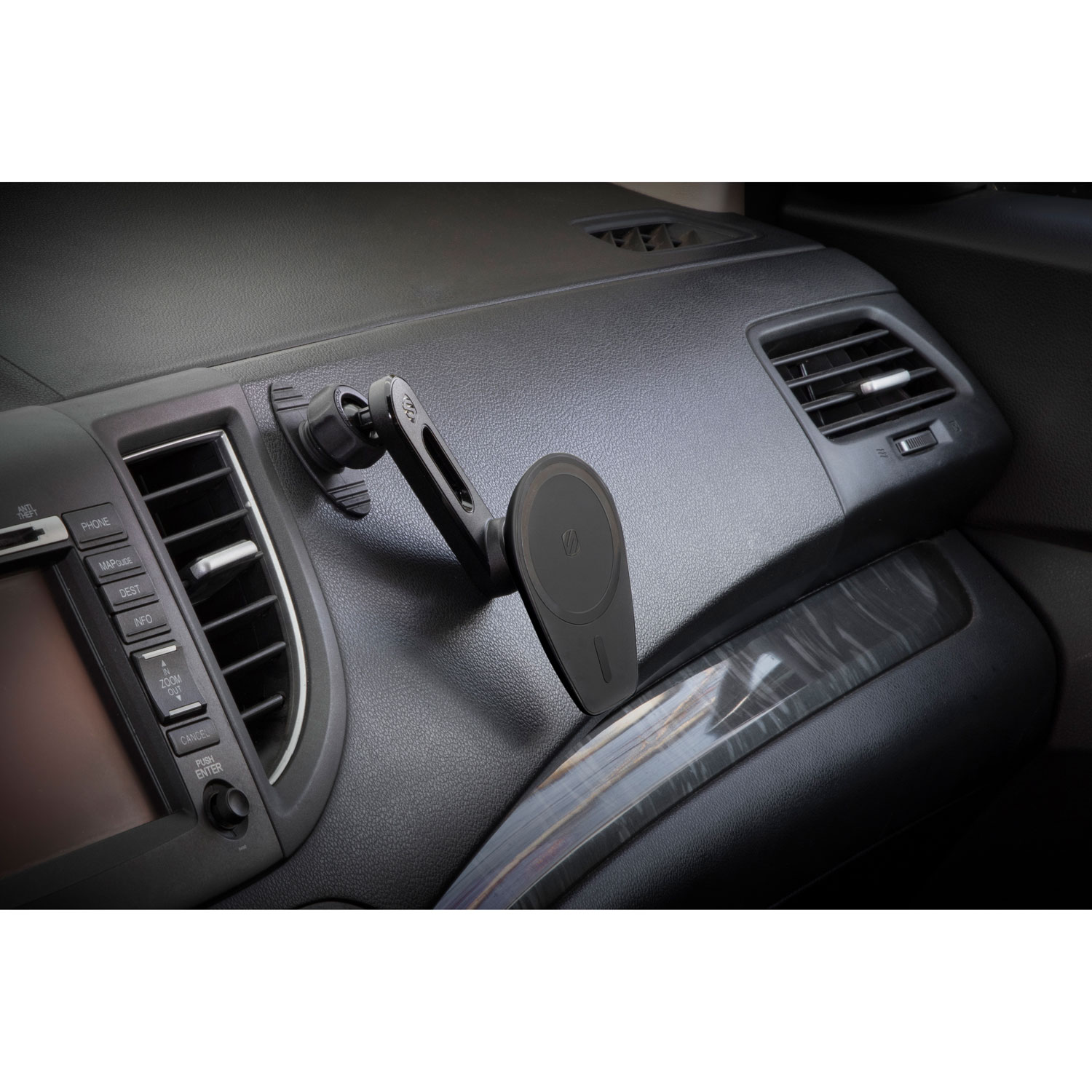 Scosche MagicMount Pro 4-in-1 Magentic Vent/Dash Mount