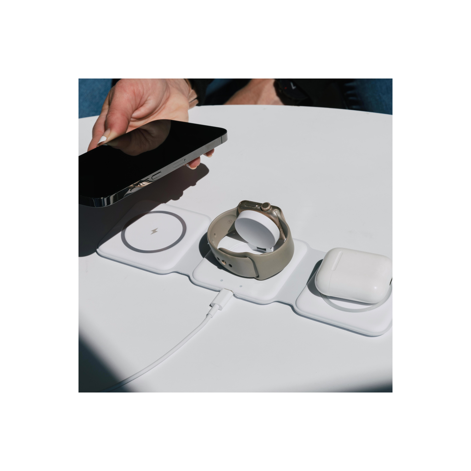 Chargeur portatif 3-en-1 ThirdPower de TechLok pour iPhone | Station de chargement sans fil pour plusieurs appareils Apple Phone | Tapis de