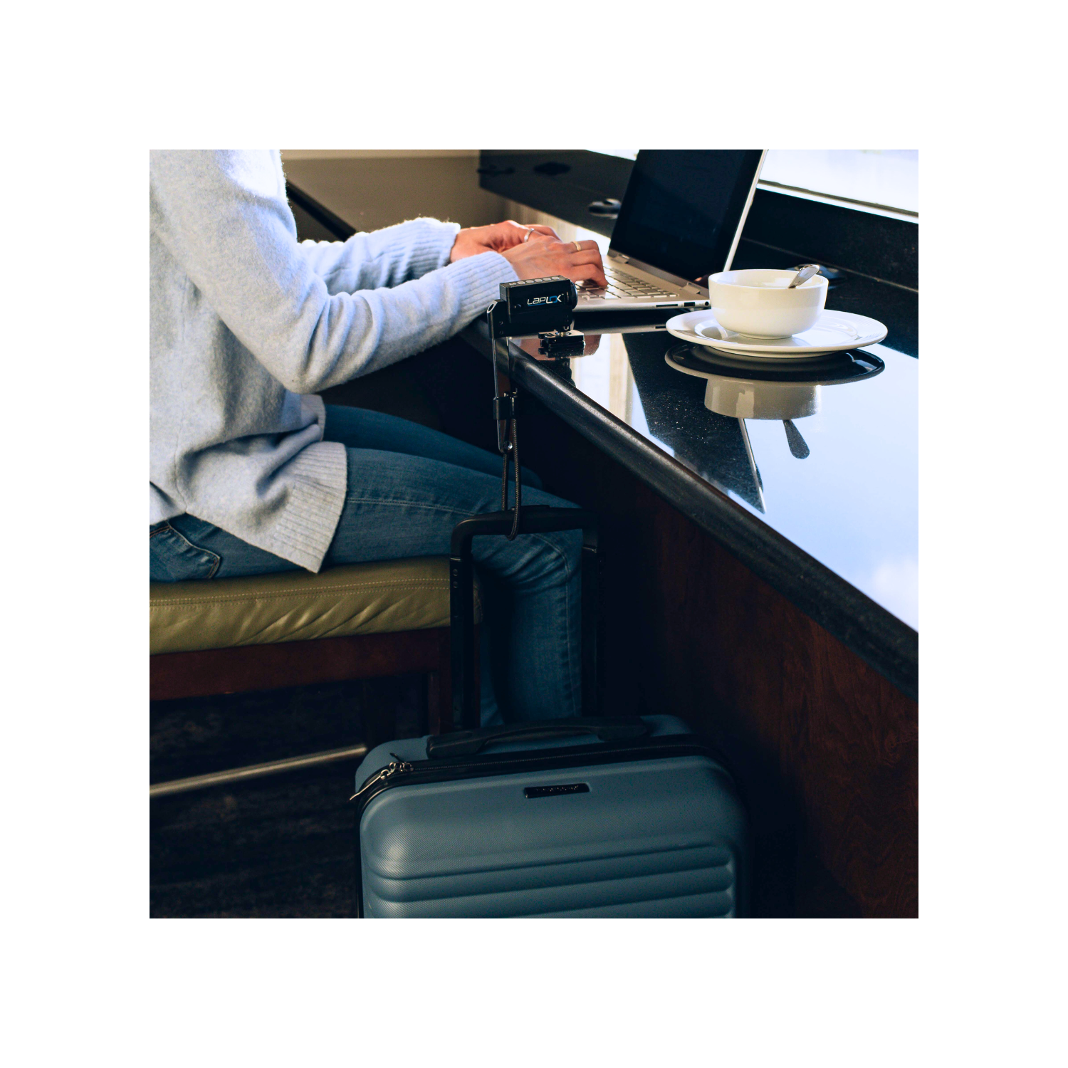 Dispositif antivol BagLok de TechLok | sécurité avancée pour votre sac ou votre valise | compatible avec le dispositif de verrouillage intelligent