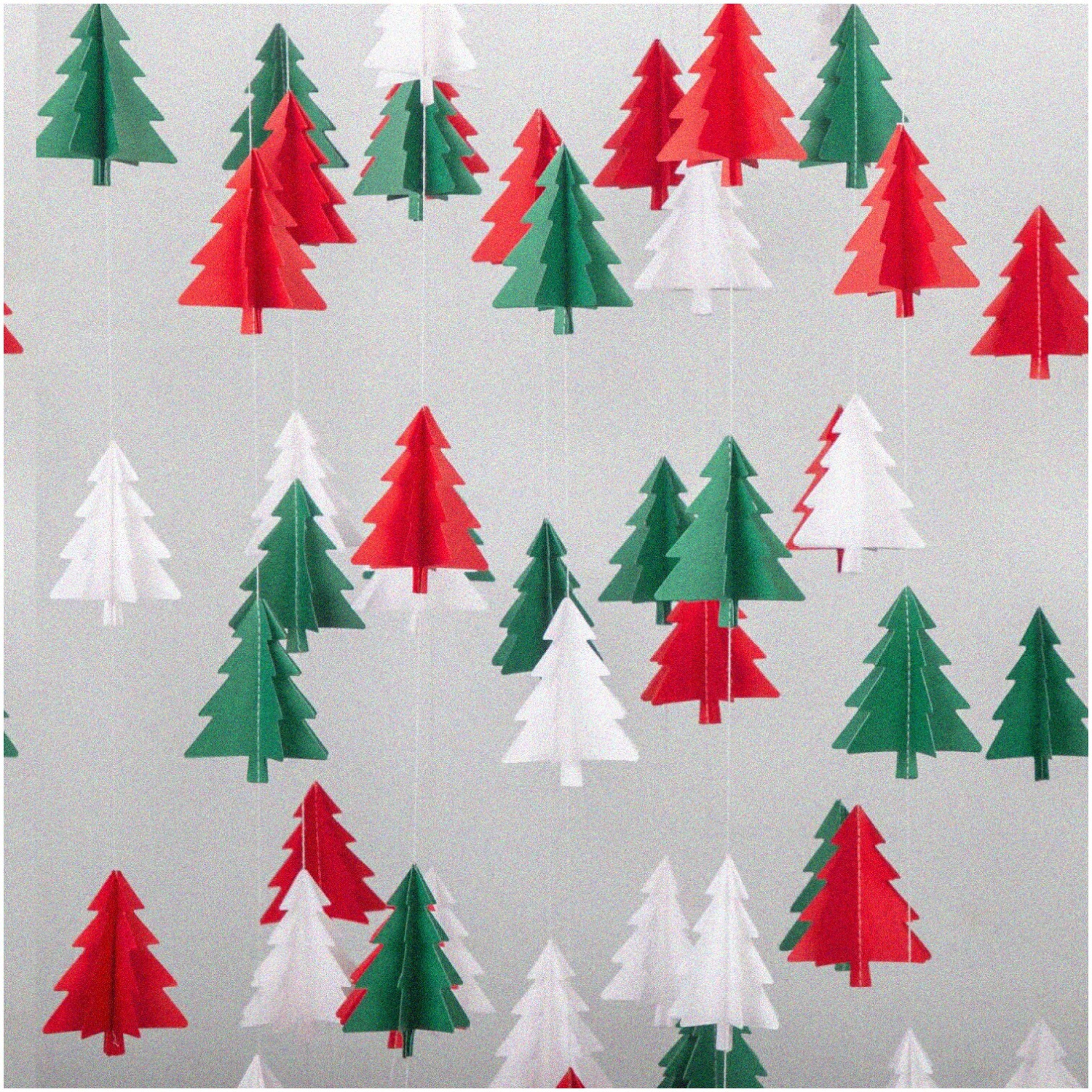 3D Tree Paper Streamers - Festive Red White Green Party Banner Garland for Hanging Decorations - Set of 2pcs