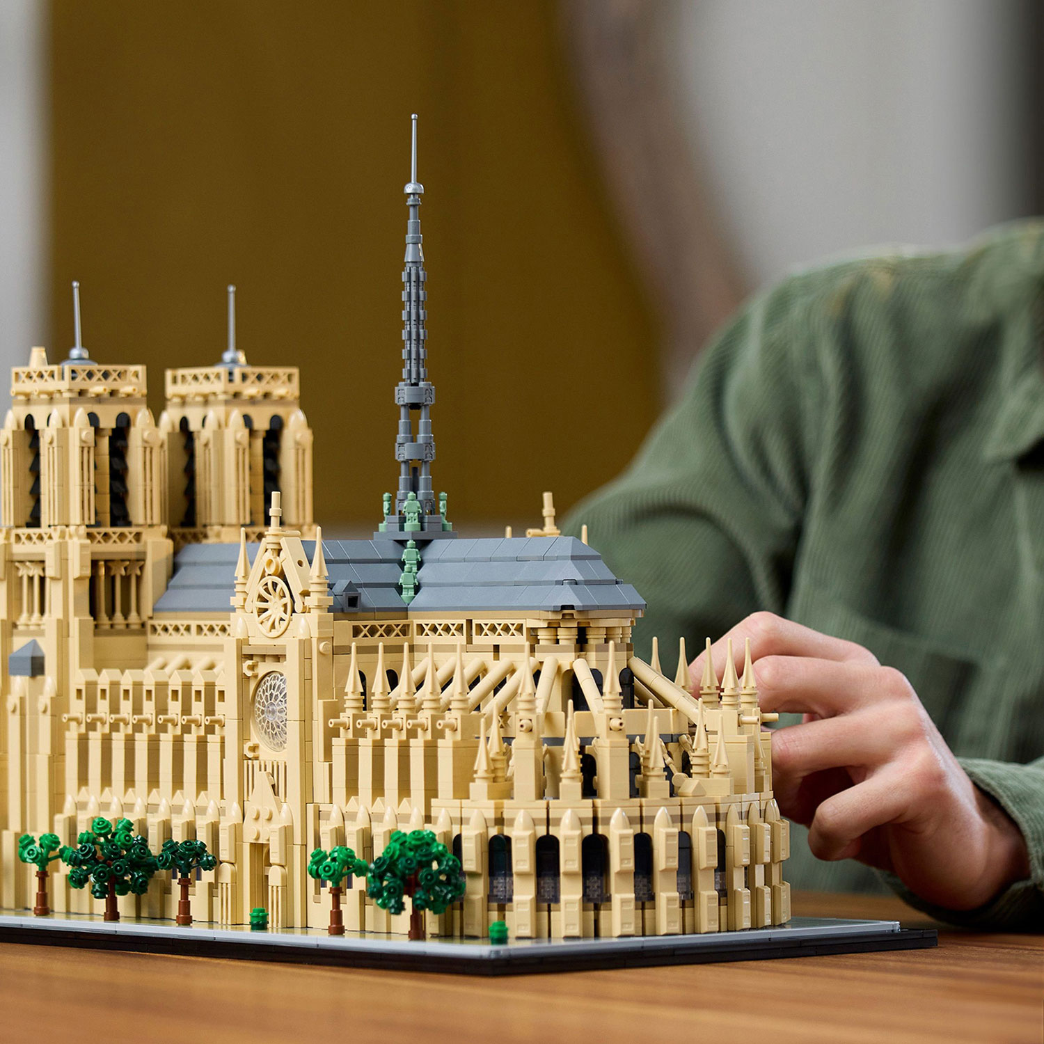 LEGO Architecture : Notre-Dame de Paris - 4383 pièces