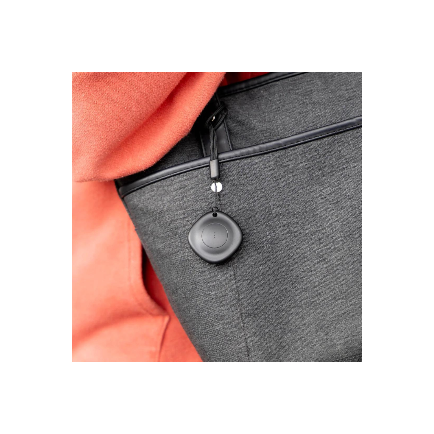 BlackboxMyCar Star Tags, keychain GPS Tracker, works with Apple Find My Integration & Bluetooth, works Online and Offline, with Privacy and Location