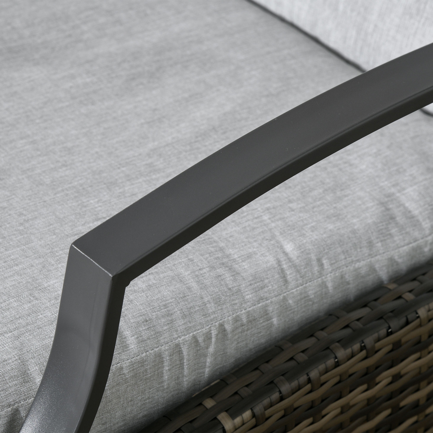 Outsunny PE Rattan Outdoor Recliner Chair, Wicker Patio Lounge Chair with Adjustable Backrest, Retractable Footrest and Cushion, Light Grey