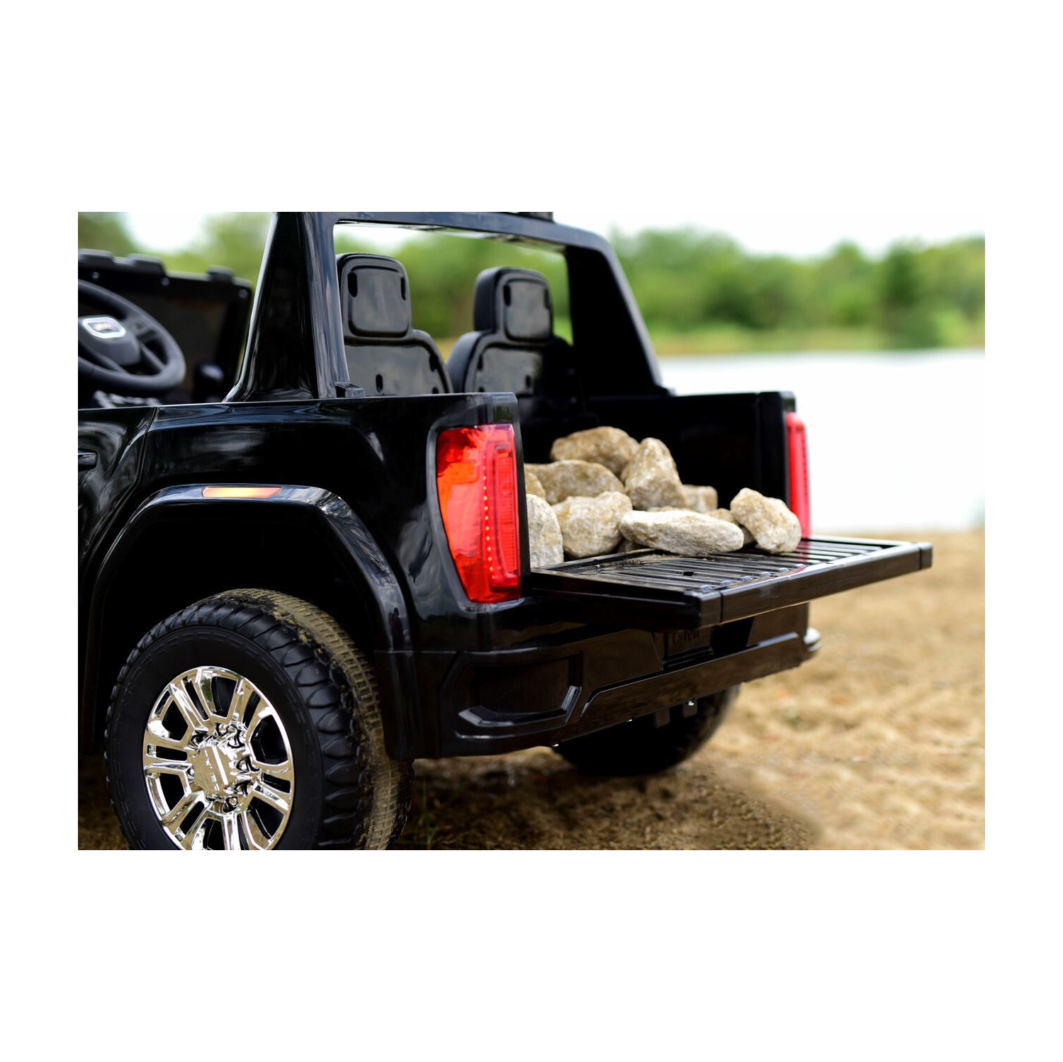 2024 GMC Sierra 24V 2 Seater Kids Ride On Car With Remote Control