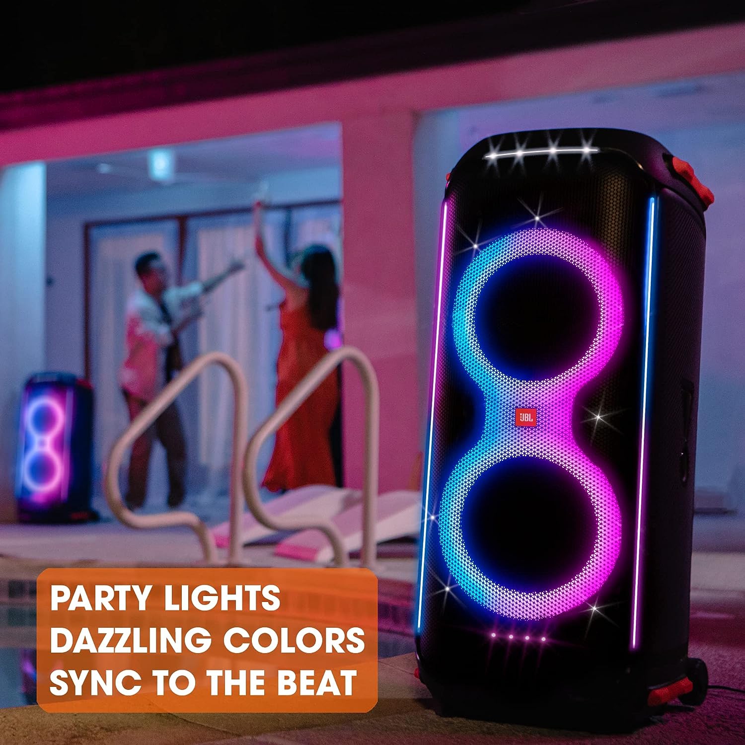 Haut-parleur de fête PartyBox 710 de JBL avec son puissant, lumières intégrées et basses profondes, résistance aux éclaboussures IPX4, connectivité
