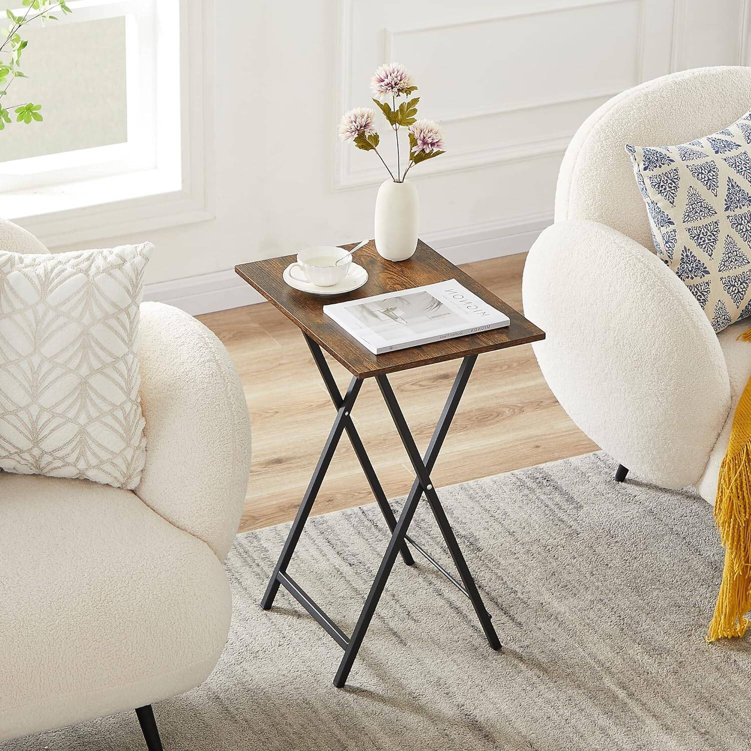 Folding TV Tray for Eating Set of 2, Portable Snack Table DinnerTable with Cup Holder for Couch, Living Room, Brown