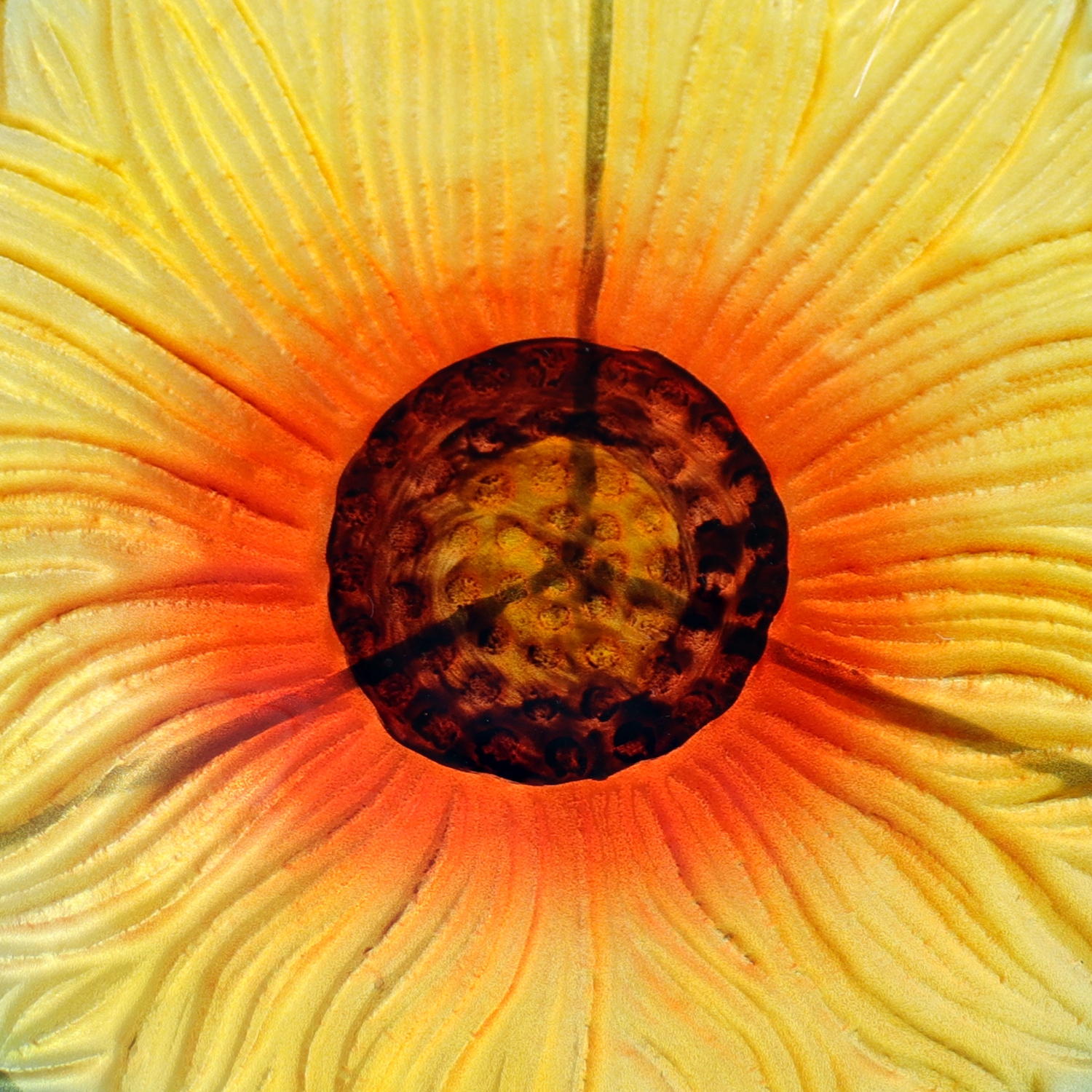 Sunnydaze Deck-Mounted Glass Bird Bath with Stake - Blooming Sunflower