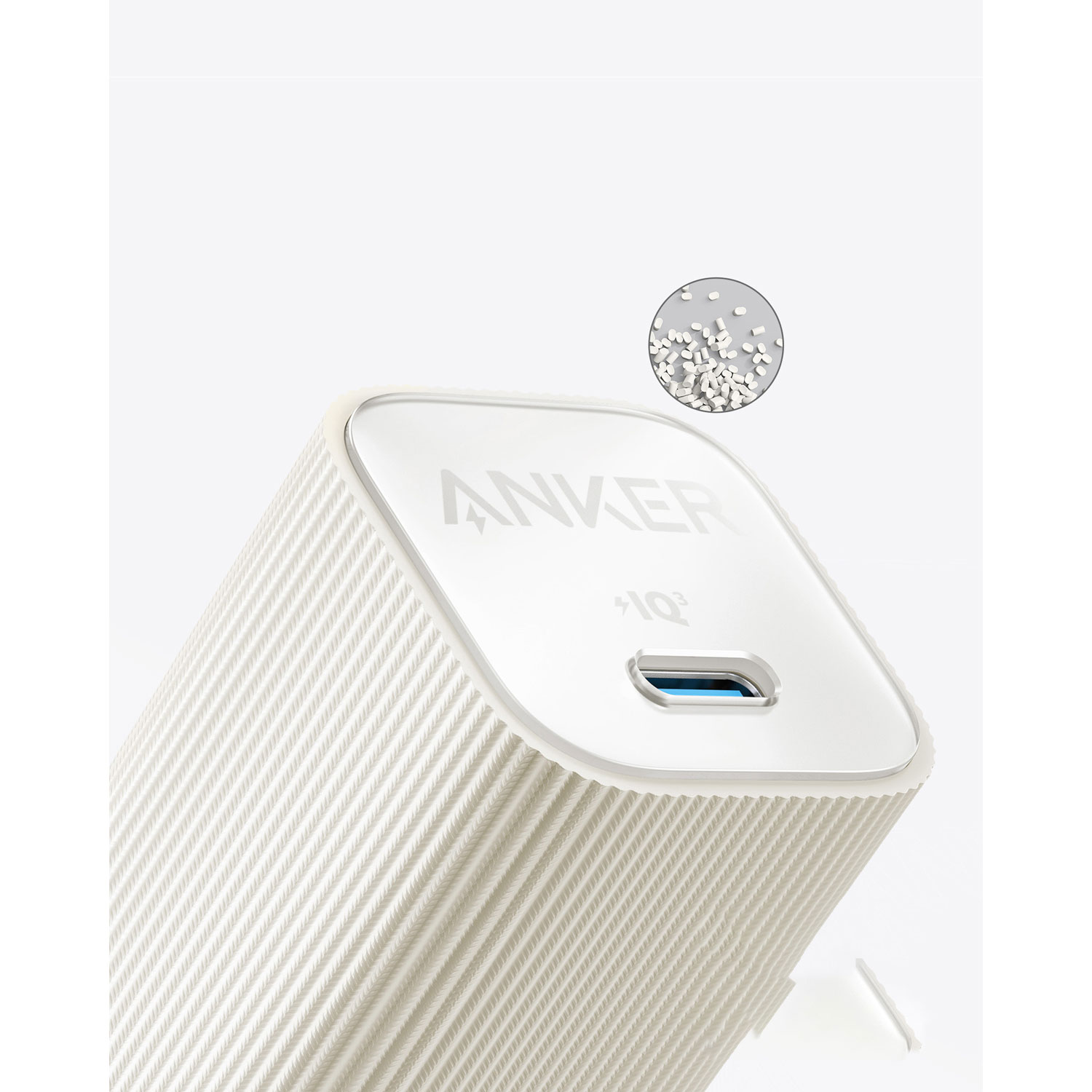 Chargeur mural USB-C de 30 W 511 Nano 4 d'Anker avec câble USB-C/USB-C - Blanc