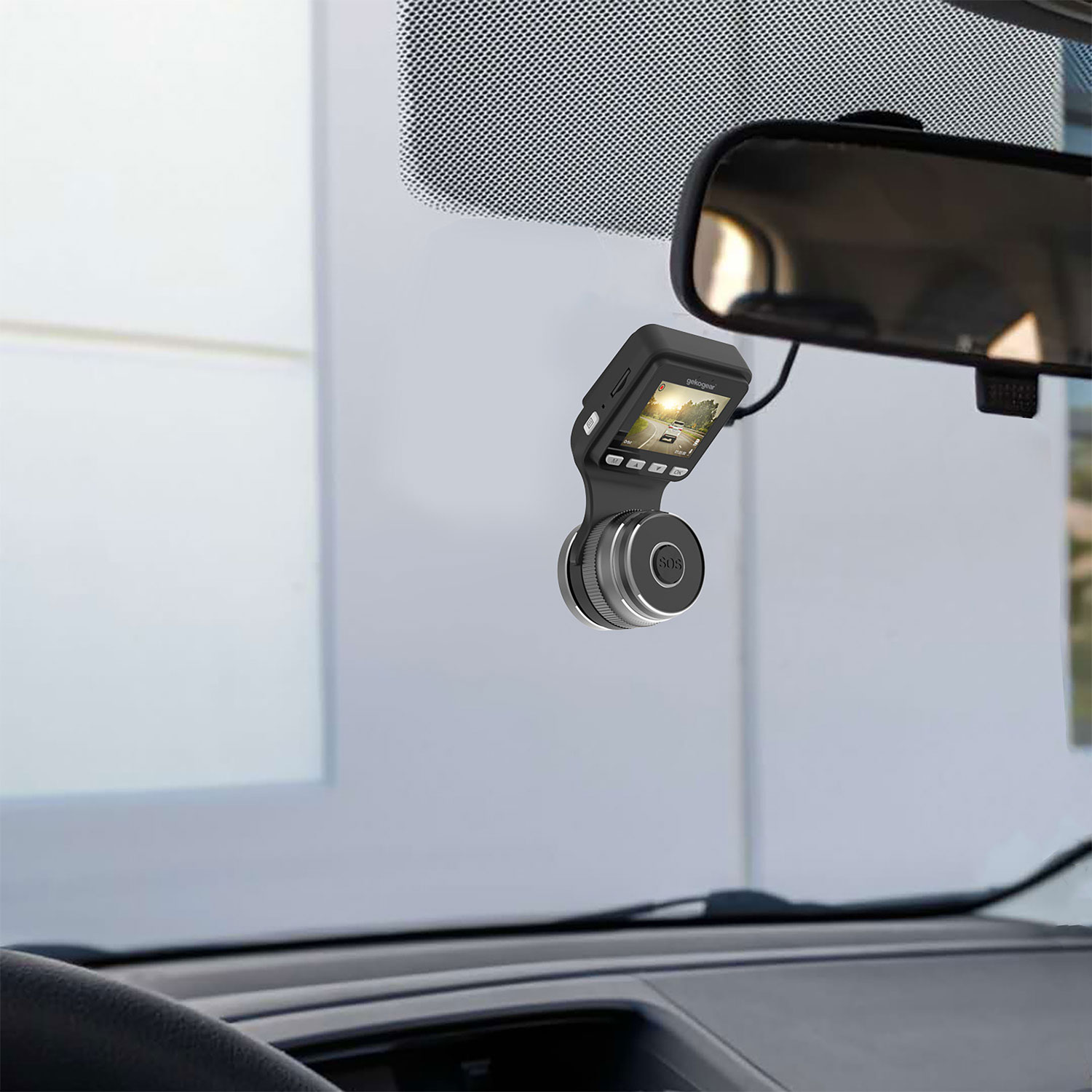 Caméra de tableau de bord 2K Quad HD Wi-Fi Orbit D200 de GekoGear avec écran ACL 1,5 po et carte microSD 32 Go