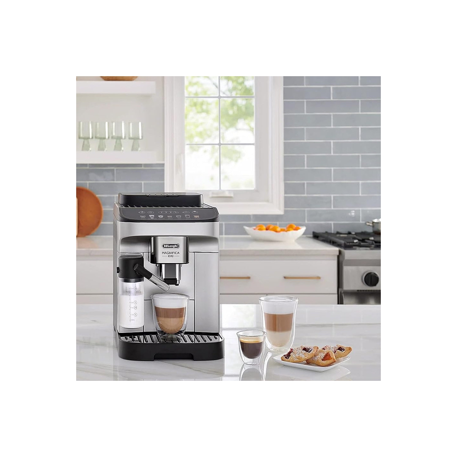 Refurbished Excellent-DeLonghi Magnifica Evo Automatic Espresso Machin with Frother & Grinder & Over Ice Function-Silver/Black