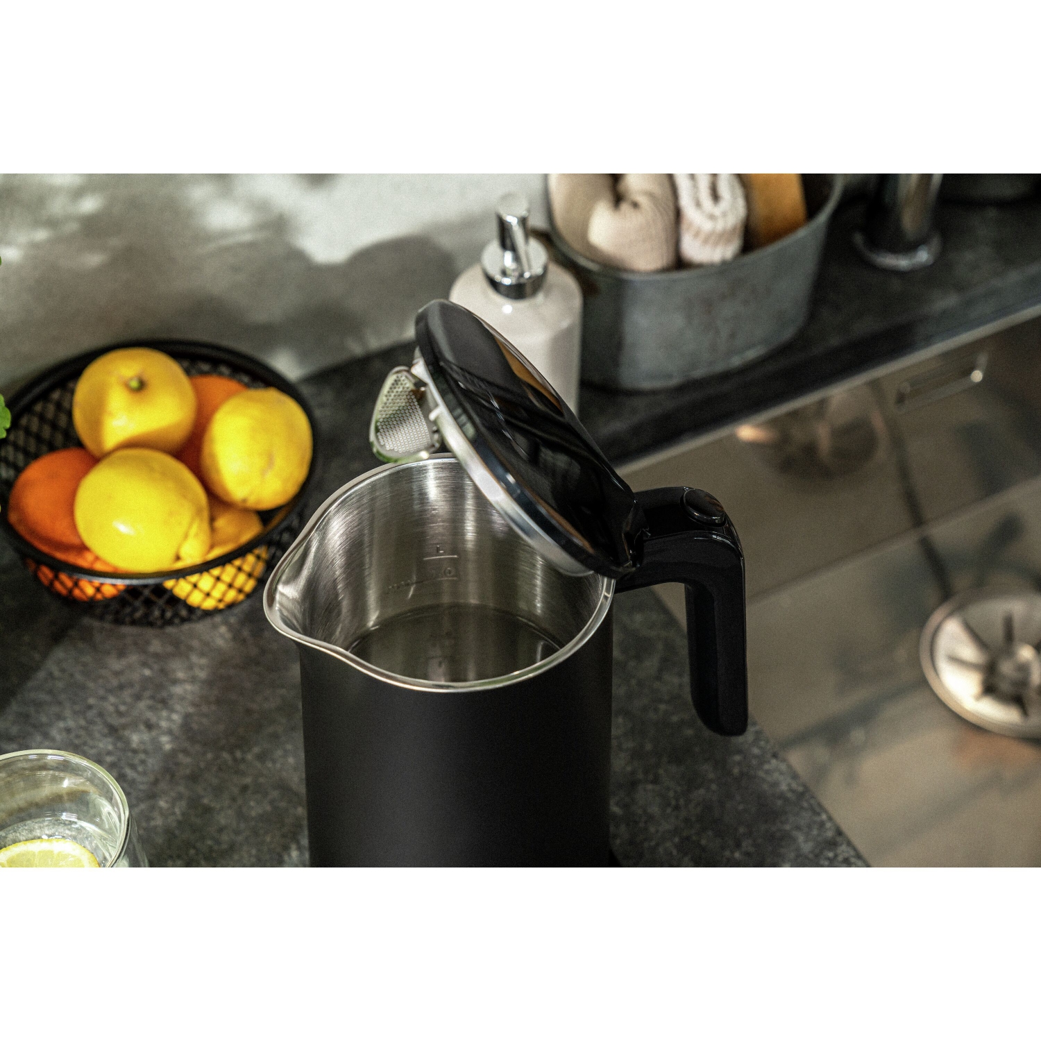 ZWILLING Enfinigy 1 L Electric Kettle Pro - Black