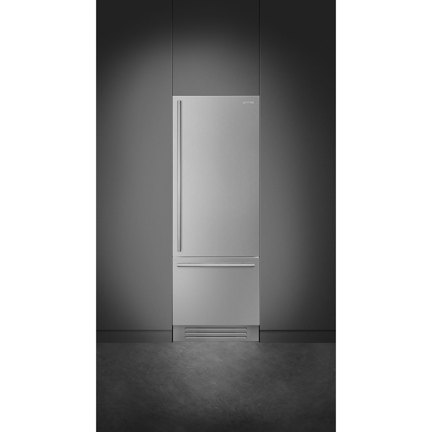 Réfrigérateur à congélateur inférieur encastrable 15 pi³ 30 po avec distributeur de glaçons de Smeg - Prêt pour panneau