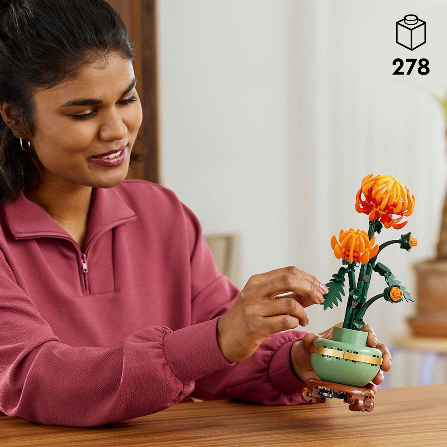 LEGO Botanicals: Chrysanthemum - 278 Pieces
