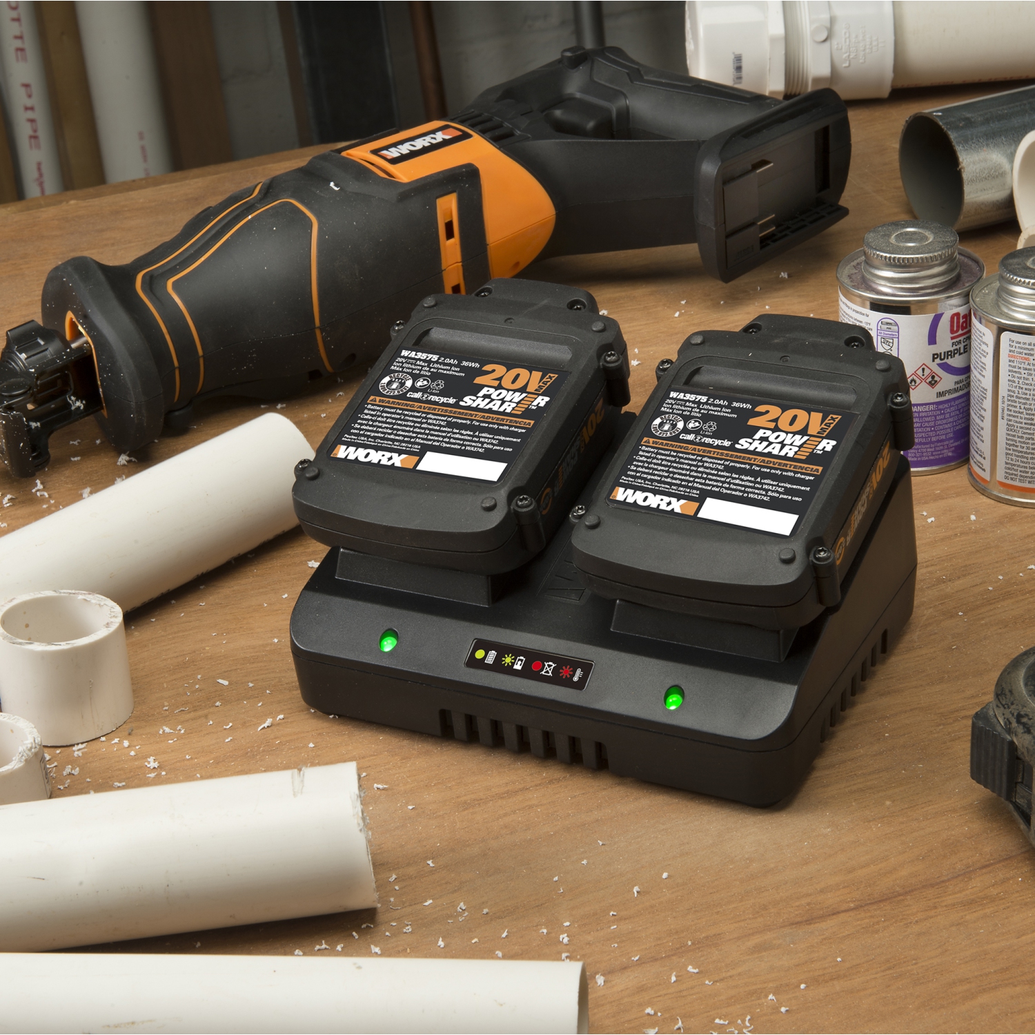 Chargeur de batterie au lithium-ion à deux ports WORX de WA3770 W avec partage d'alimentation 20&nbsp;V et 18&nbsp;V