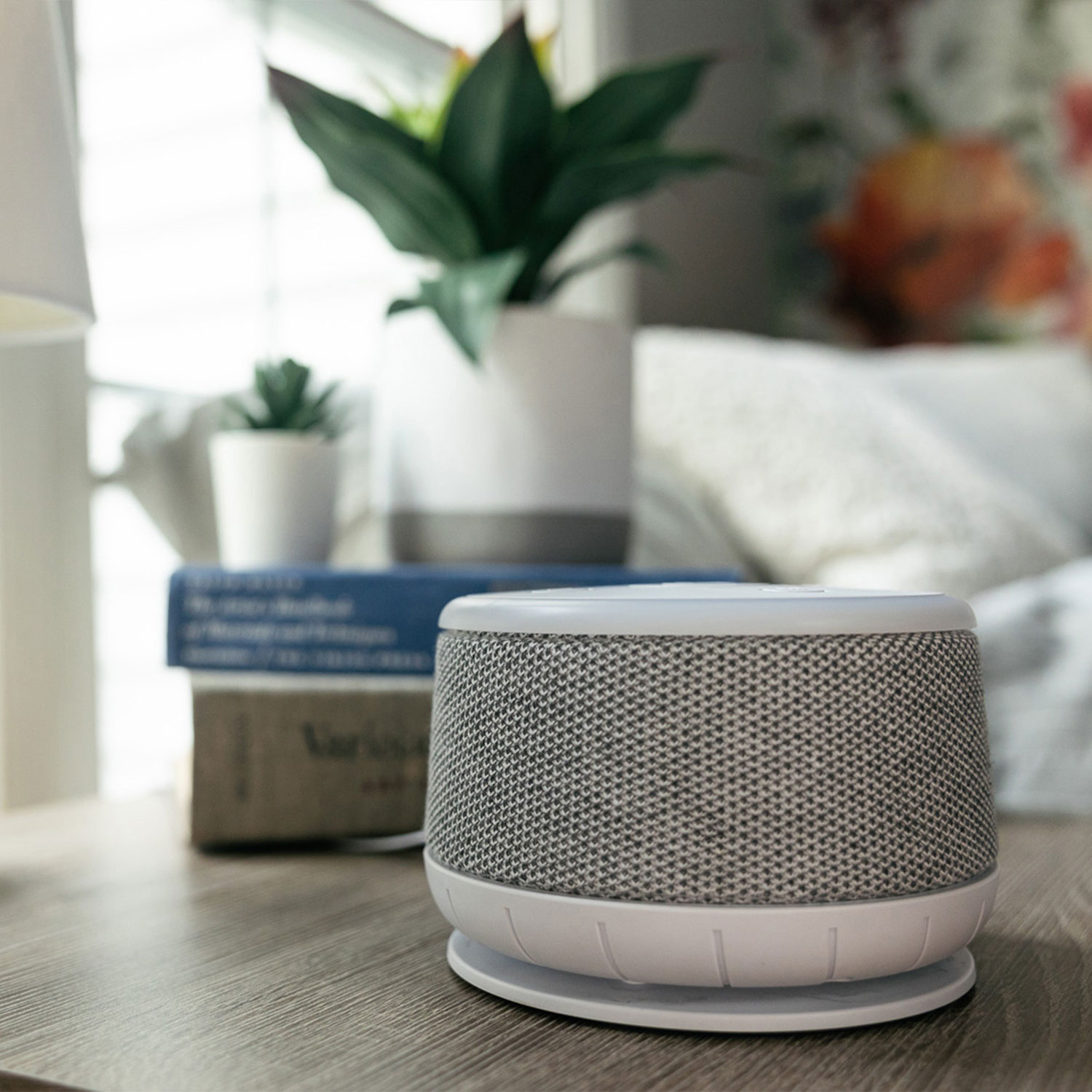 Appareil sonore Dohm Nova avec veilleuse de Yogasleep - Blanc