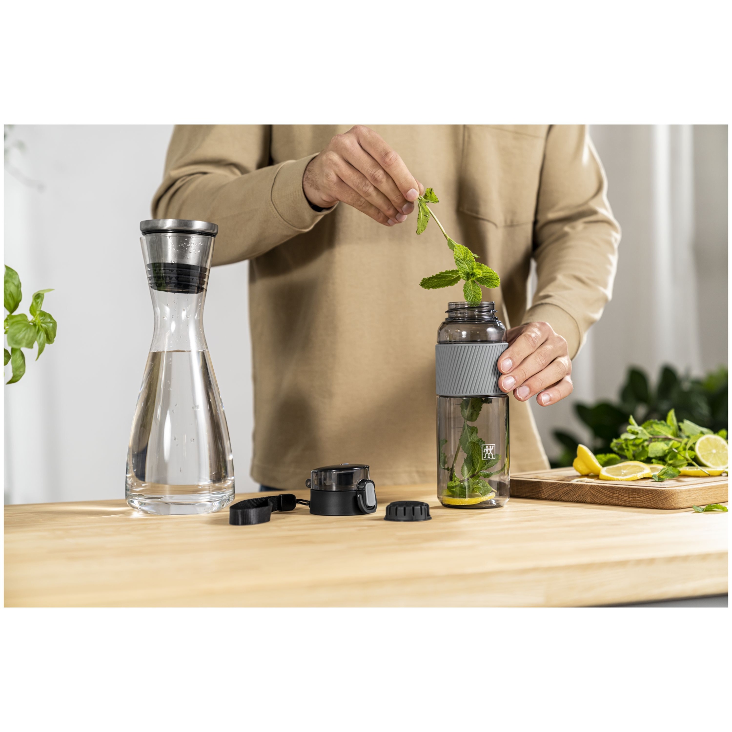 Bouteille de ZWILLING, 680&nbsp;ml, Tritan, gris