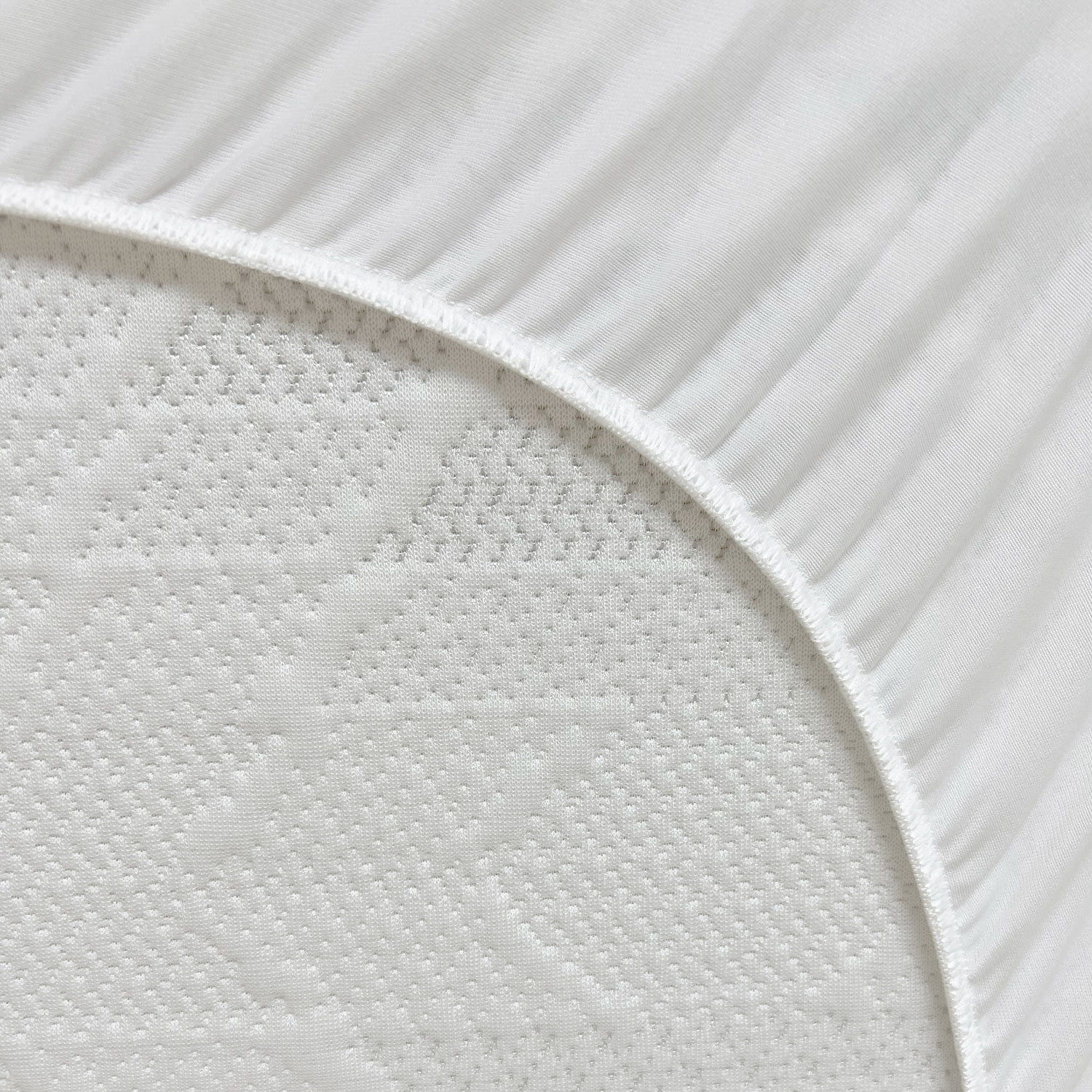 Protège-matelas pour lit de bébé Cool Tech de Simmons