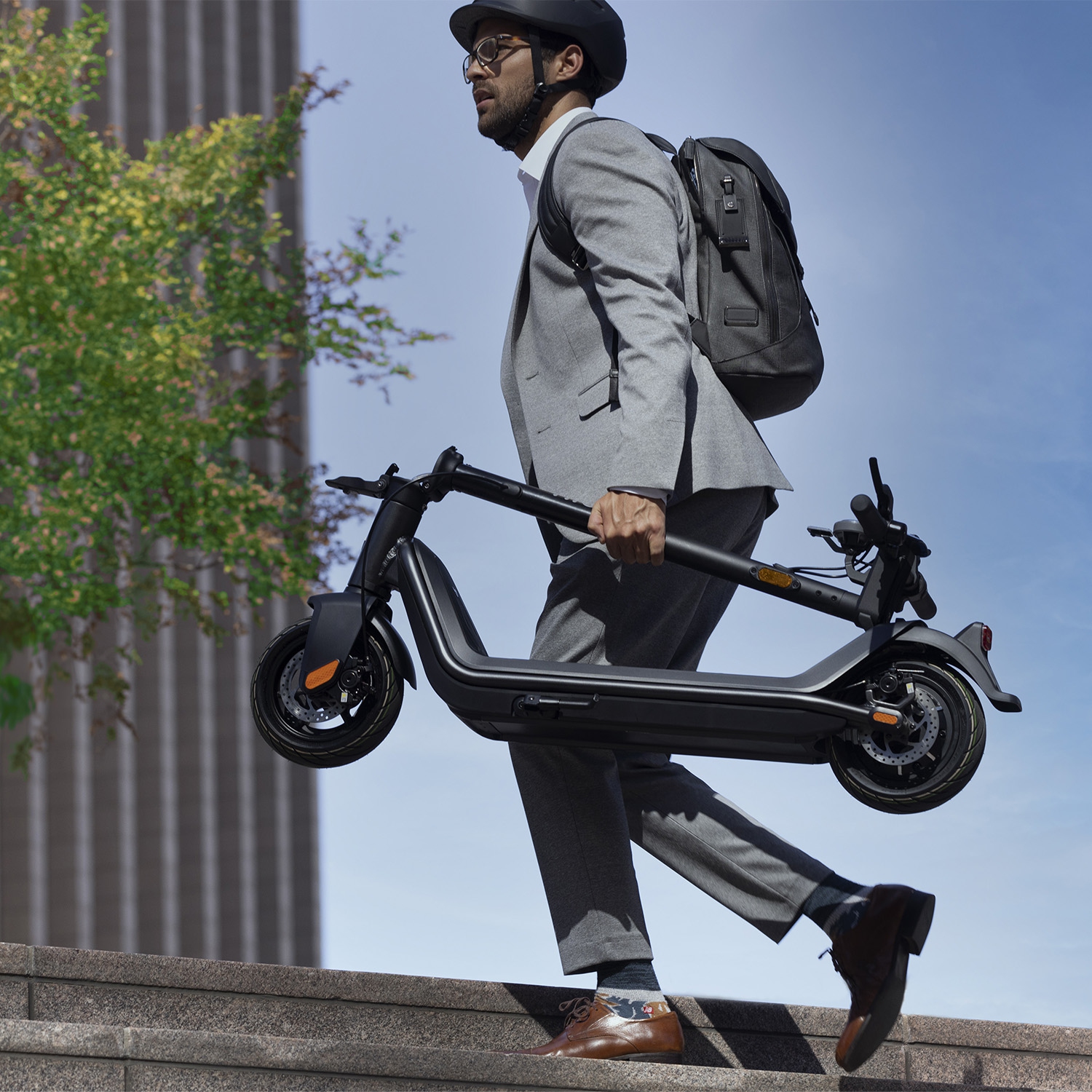 Refurbished Good - Niu KQi3 Max 450W Scooter Electrique Grey