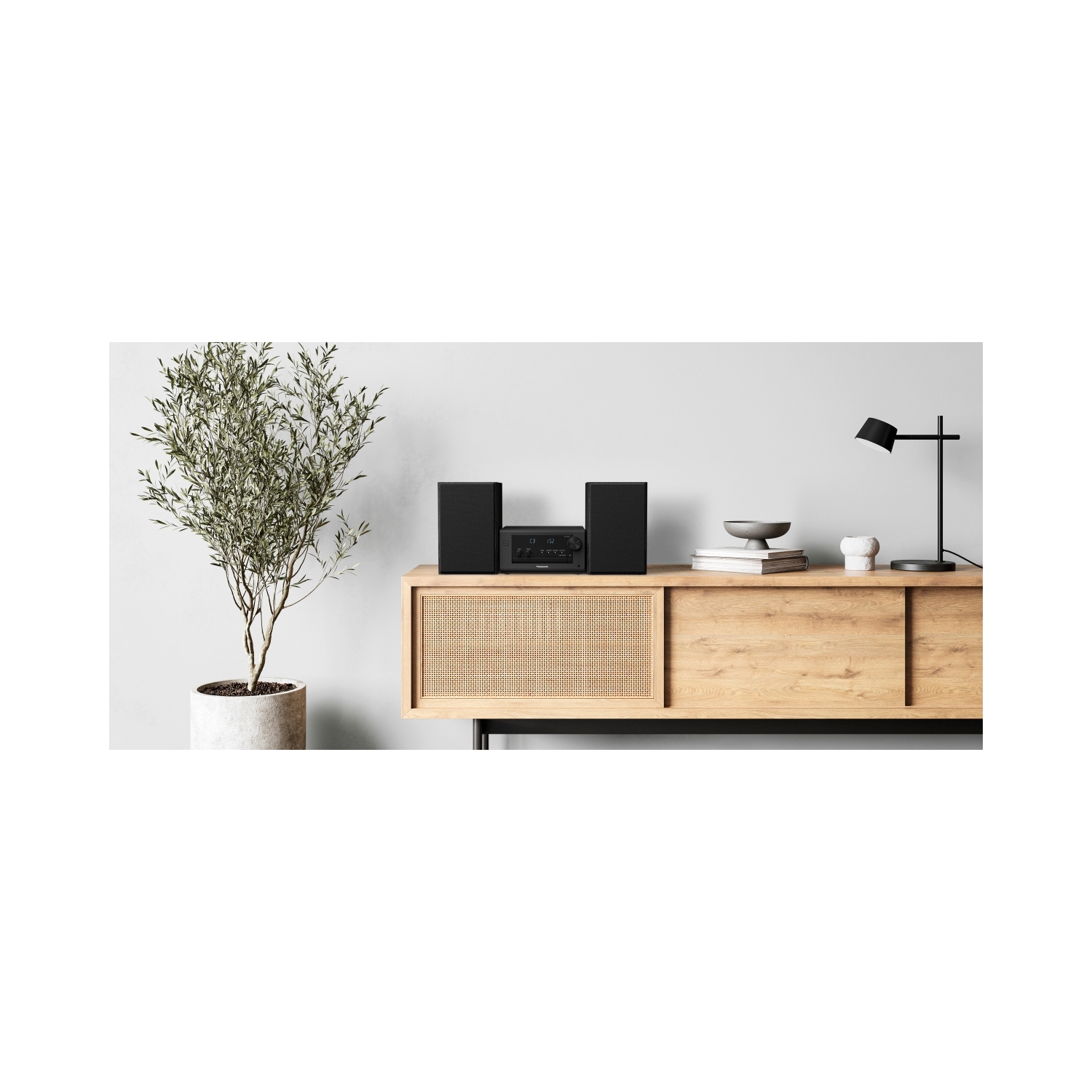 Open Box: Panasonic SC-PM700PP-K Compact Hi-Fi Microsystem With/ CD Player,BT & Radio, 80W(Black)