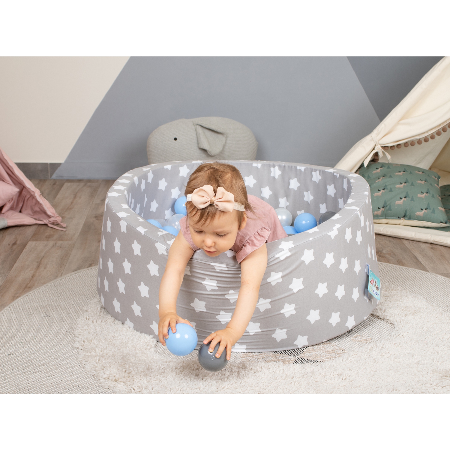 Delsit Kids Foam Ball Pit - Indoor Play Ball Pool for Toddlers and Babies; Includes 200 Balls, European Made Toy