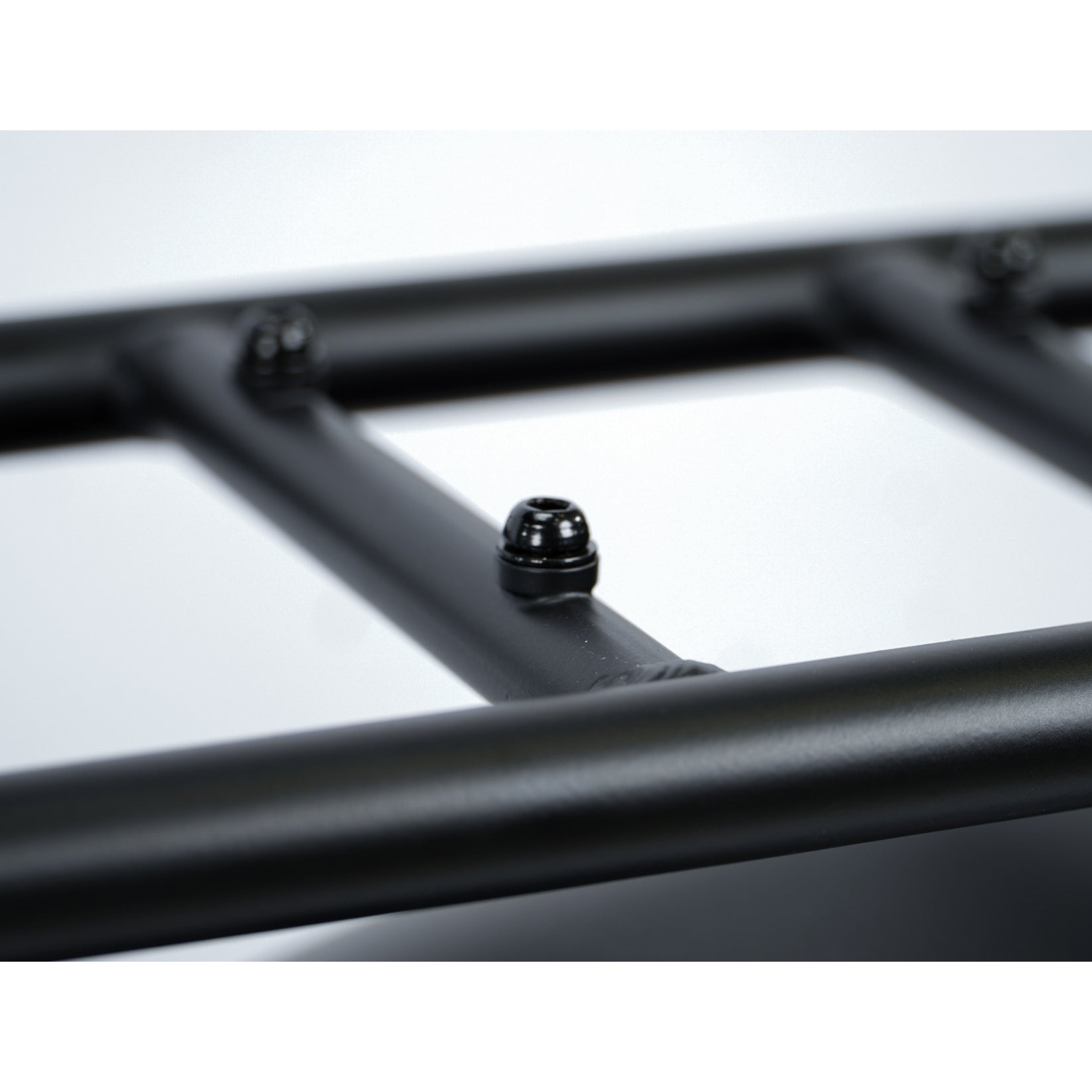 BOÎTE OUVERTE - EasyHaul par EVERYDAY®. Vélo utilitaire électrique pliable à cadre bas, à queue courte