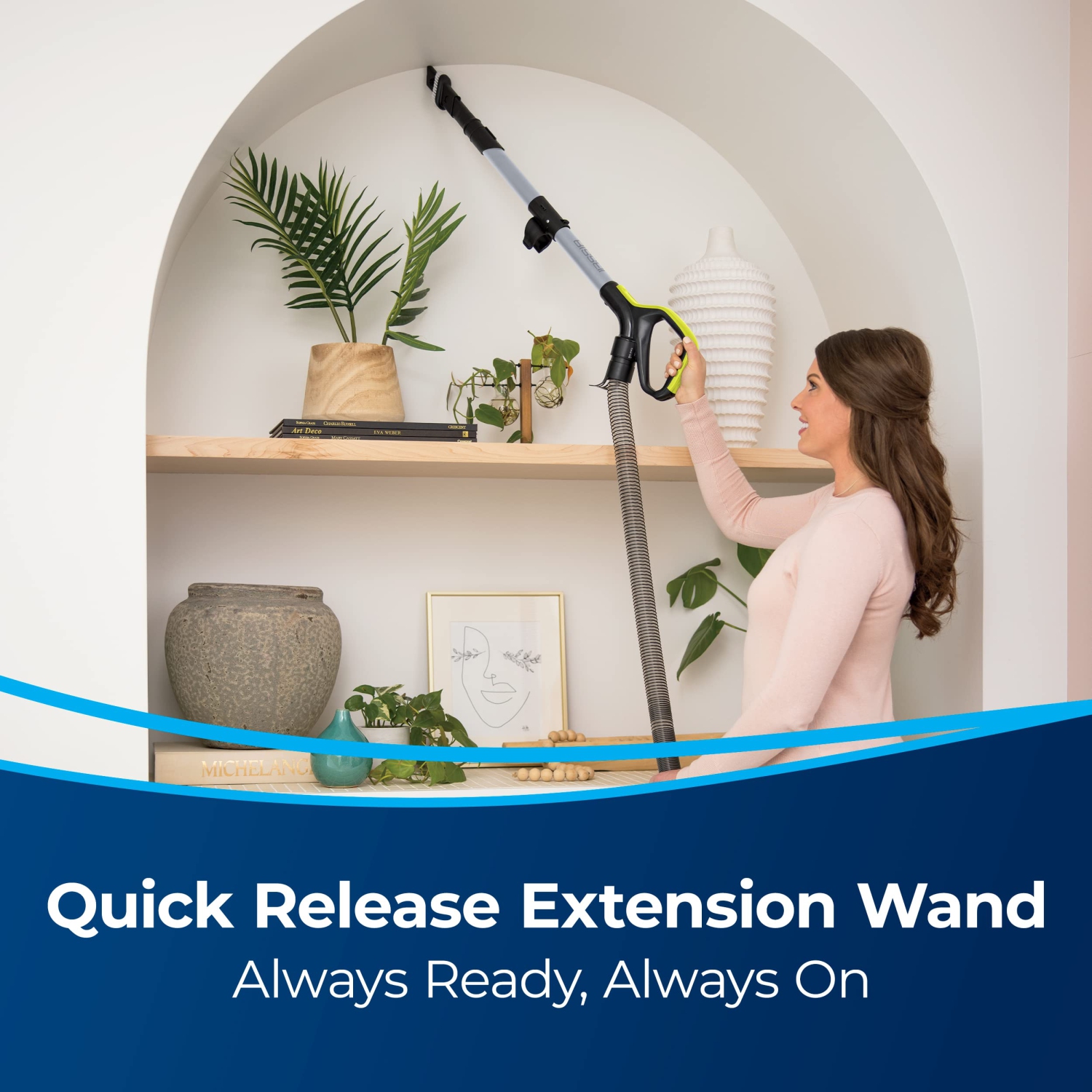 Aspirateur BISSELL® CleanView® Swivel Pet Reach pleine grandeur, avec lance à dégagement rapide et direction pivotante, 3198&nbsp;B , g.