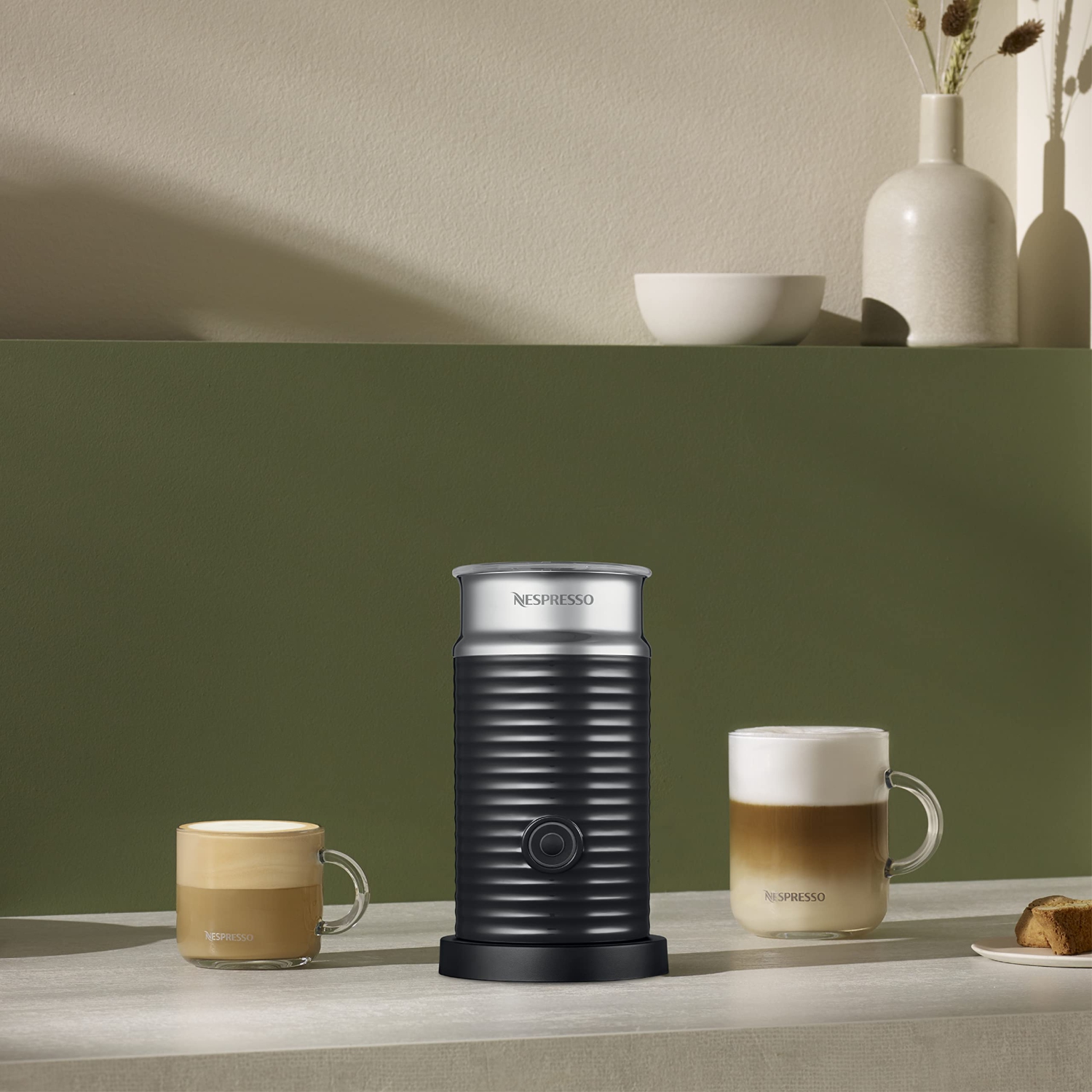 Aeroccino 3194 de Nespresso et mousseur à lait