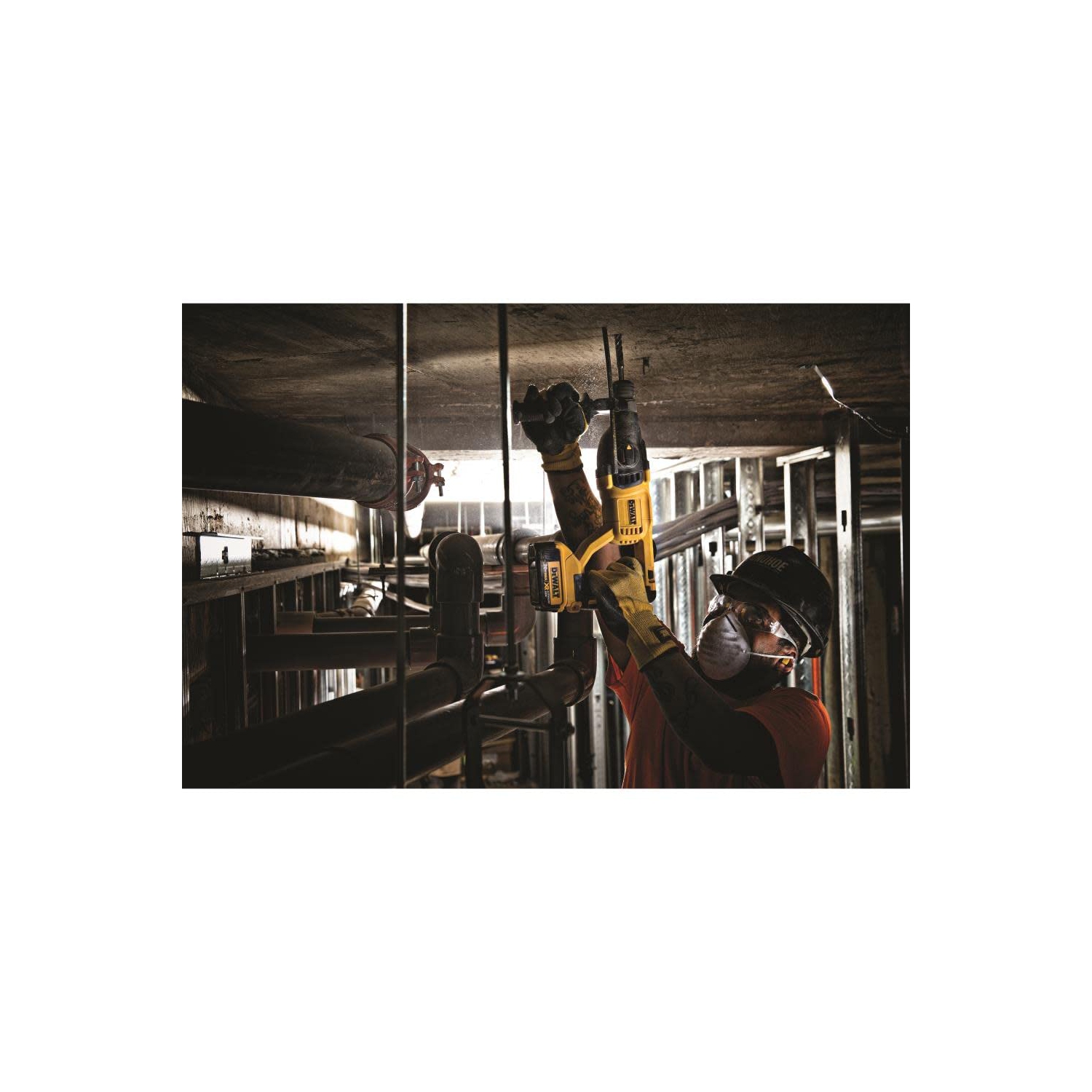 DEWALT 20V MAX* XR Cordless Rotary Hammer Drill, 1” D-Handle, Tool Only