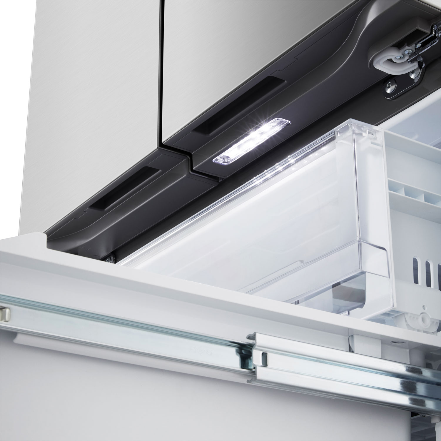 Réfrigérateur à deux portes 25 pi³ 33 po avec machine à glaçons automatique de LG - Argenté platine