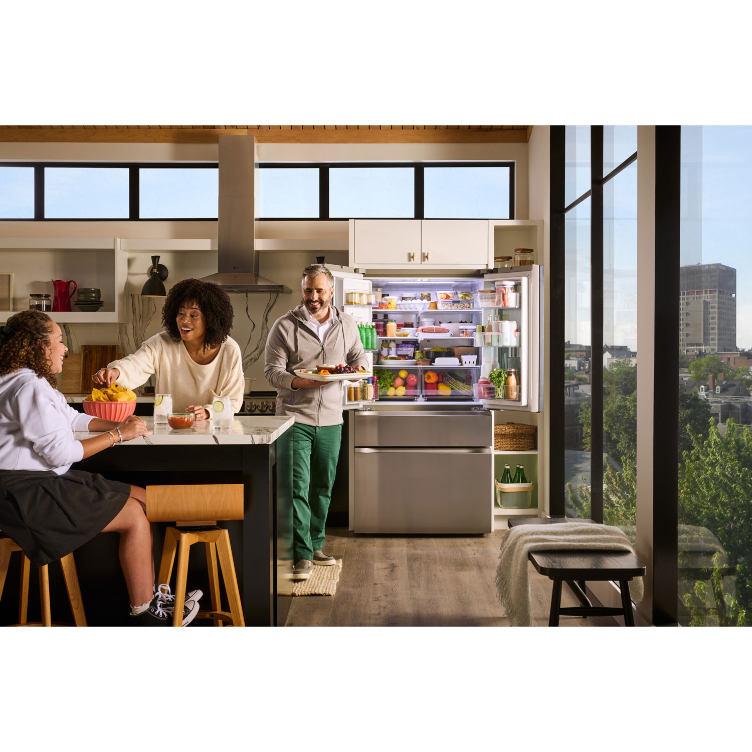 LG 36" 28.6 Cu. Ft. InstaView Standard-Depth MAX French Door Refrigerator with MyColor - Stainless