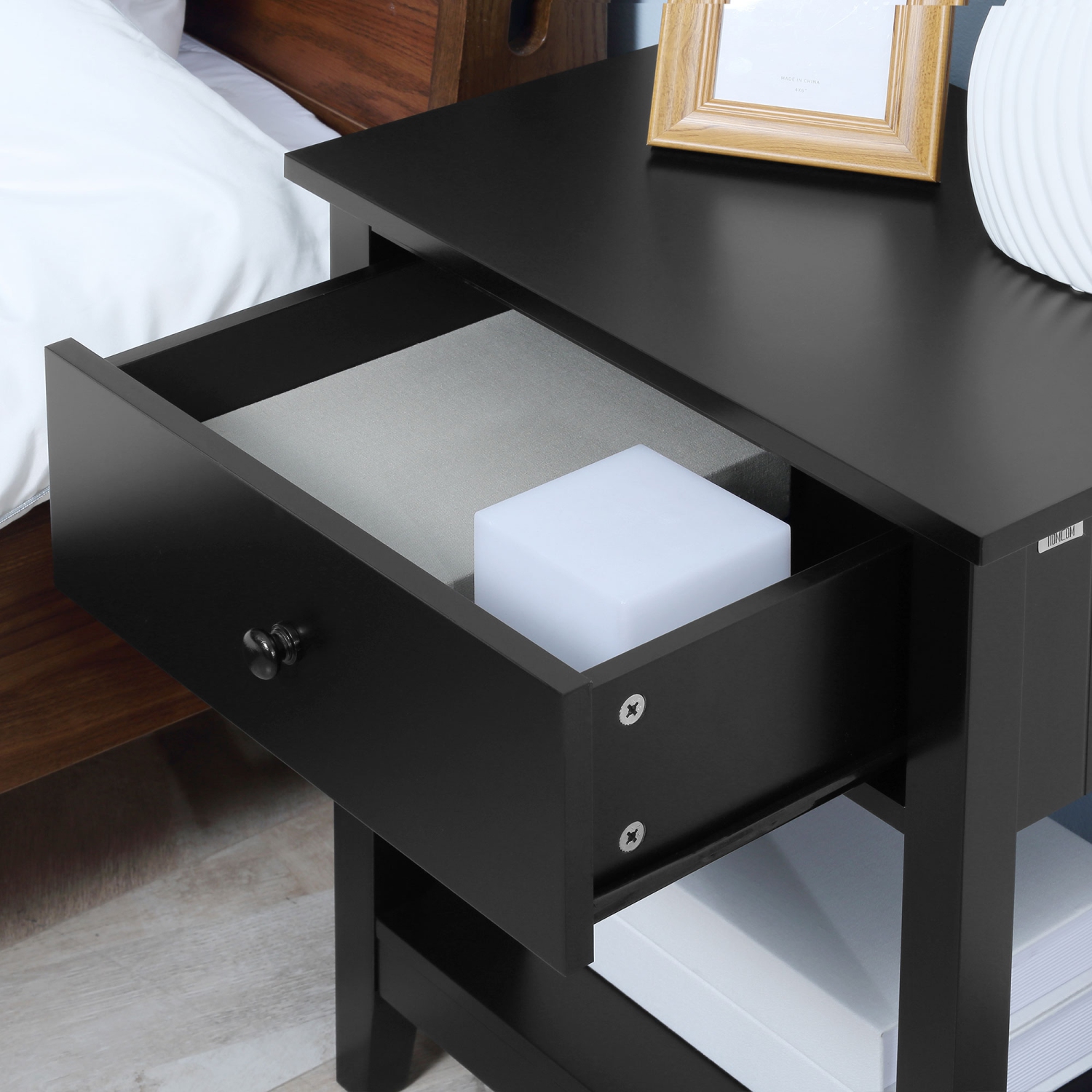 HOMCOM Modern Nightstand, Side Table with Drawer and Storage Shelf, End Table for Living Room, 19.7" x 13.8" x 23.6", Black