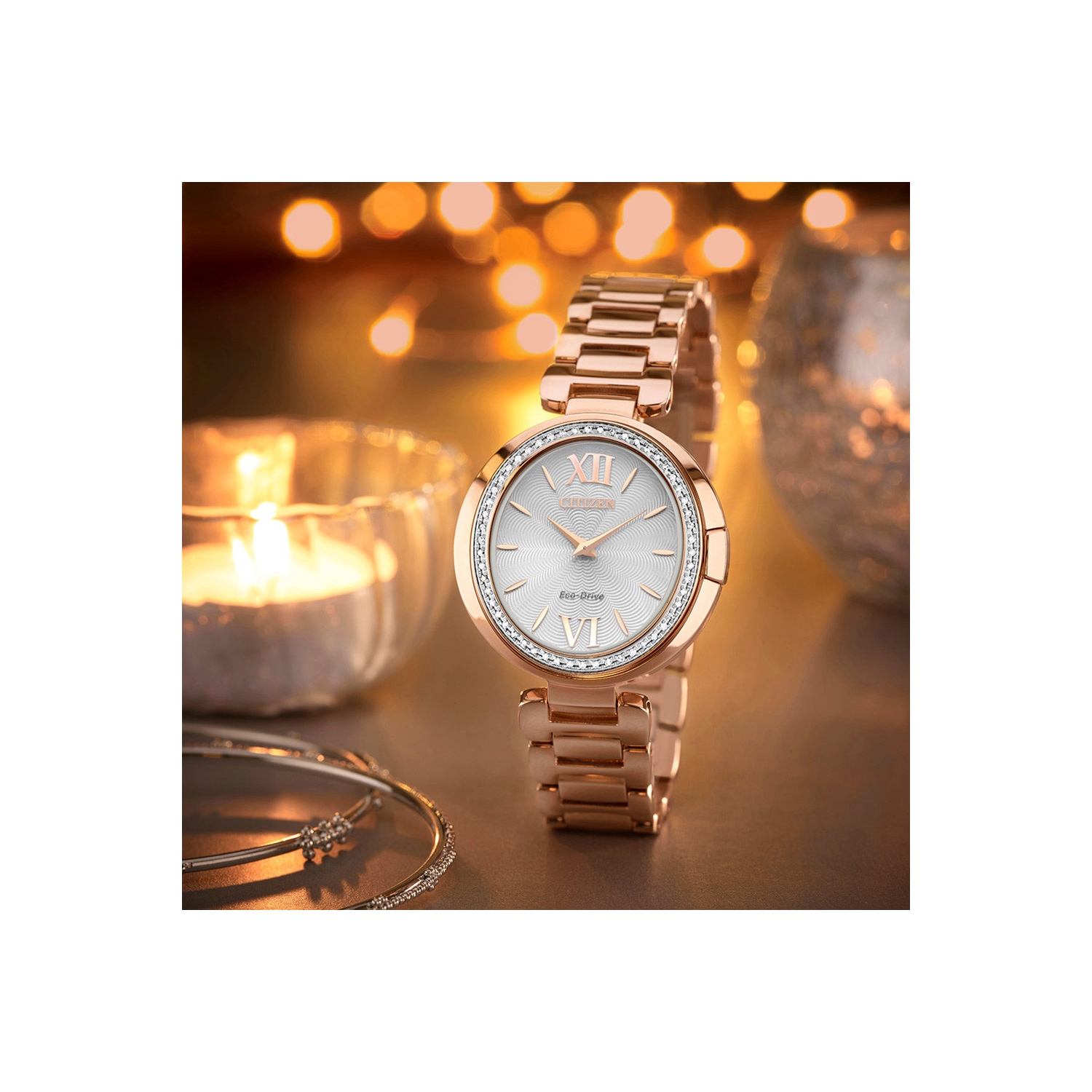 Montre pour femmes Capella Eco-Drive de Citizen 34 mm avec boîtier et bracelet en acier inoxydable rose doré et cadran blanc argenté