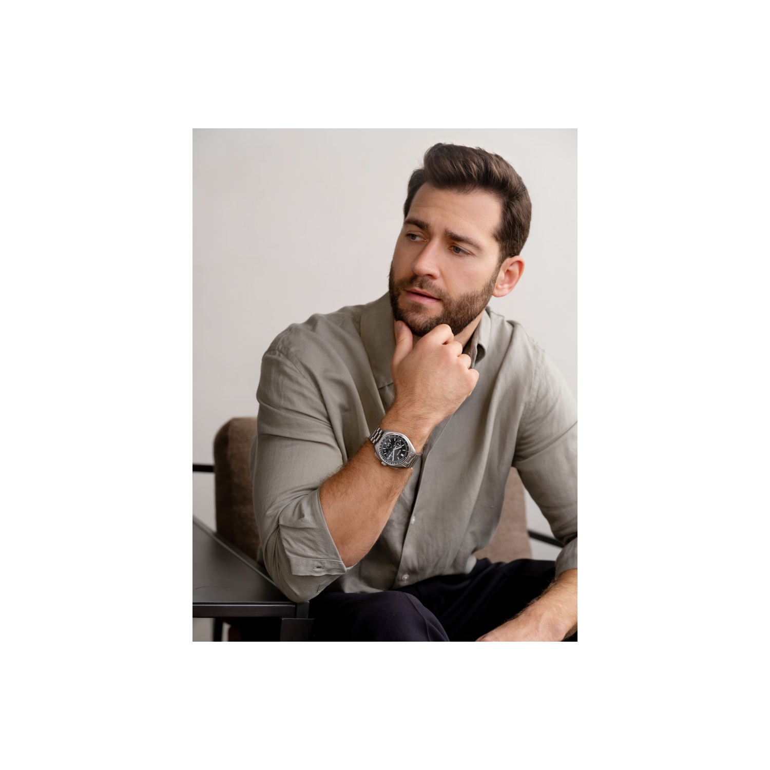 Montre homme, édition spéciale Lunar Pilot, HPQ 45&nbsp;mm, boîtier et bracelet en acier inoxydable argenté avec cadran noir de Bulova