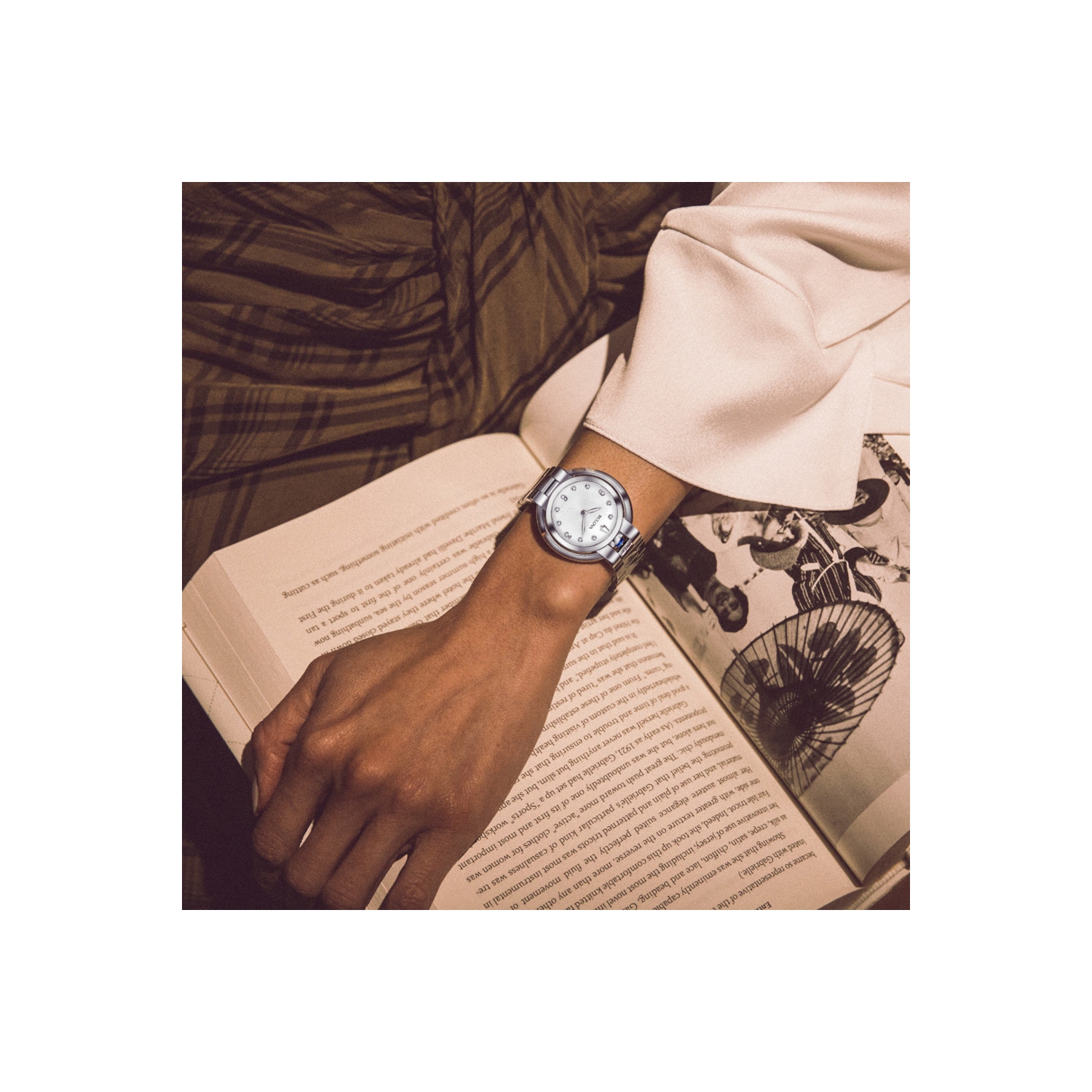 Montre à quartz pour femmes Rubaiyat 35&nbsp;mm de Bulova avec boîtier et bracelet en acier inoxydable argenté et cadran blanc argenté