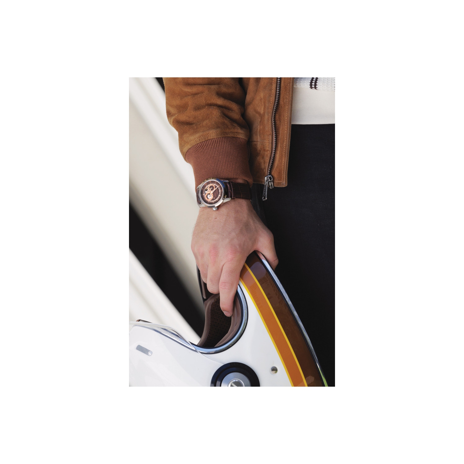 Montre automatique Sutton de Bulova hommes 42 mm avec boîtier en acier inoxydable argenté et cadran brun