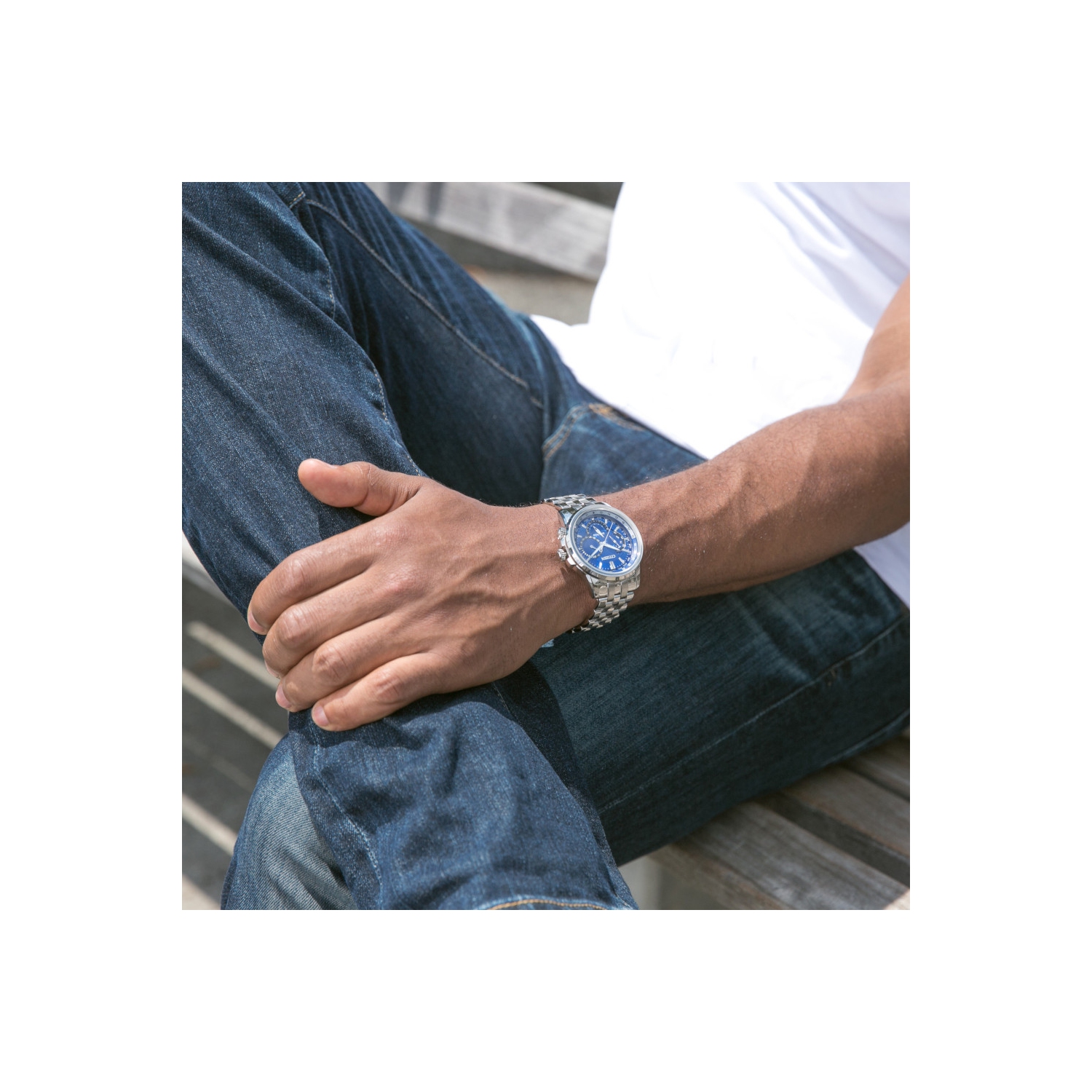 Montre homme à cadran bleu et boîtier en acier inoxydable argenté 44&nbsp;mm Eco-Drive Calendrier de Citizen