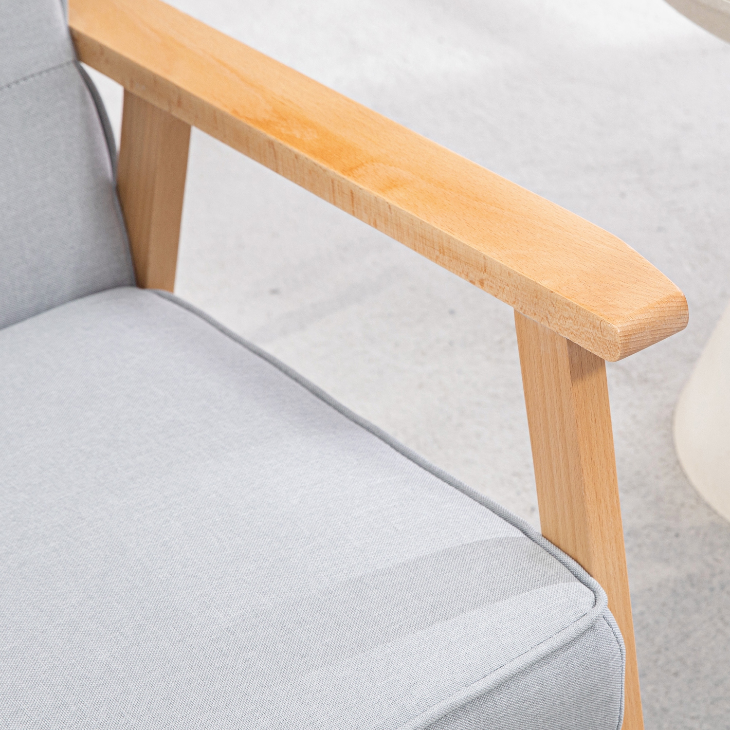 HOMCOM – Fauteuil d’appoint en tissu, fauteuil capitonné, chaise de salon moderne avec pattes en bois et rembourrage épais pour chambre, gris clair