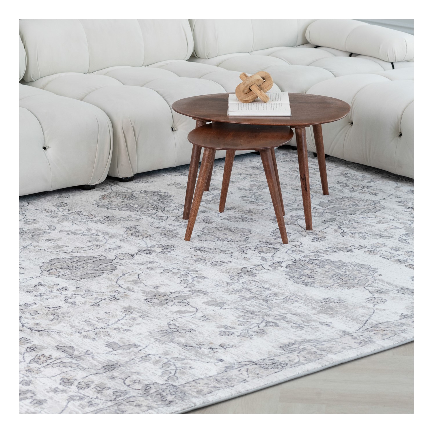 Tapis d'intérieur traditionnel motif médaillon floral Carmi beige/gris branche