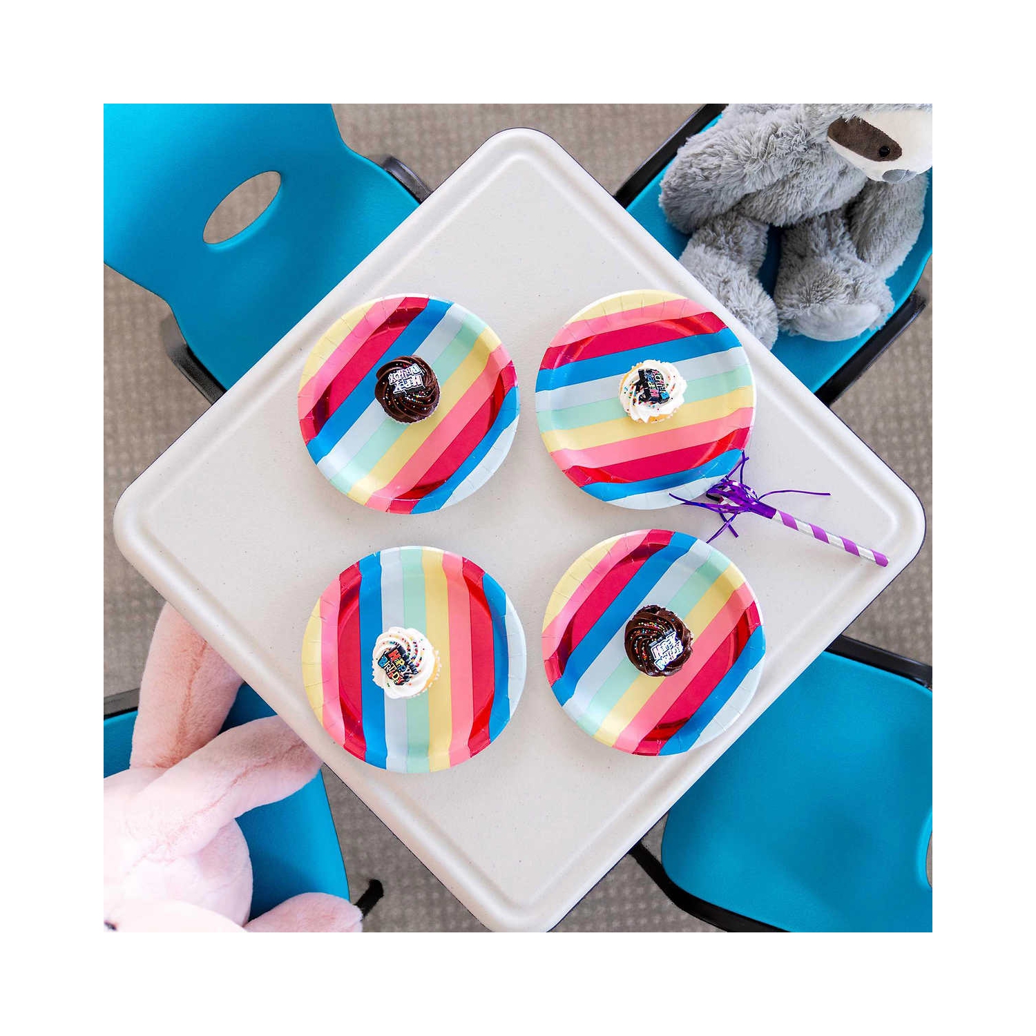 Collection Essential 61 cm de Lifetime Table carrée pour enfants