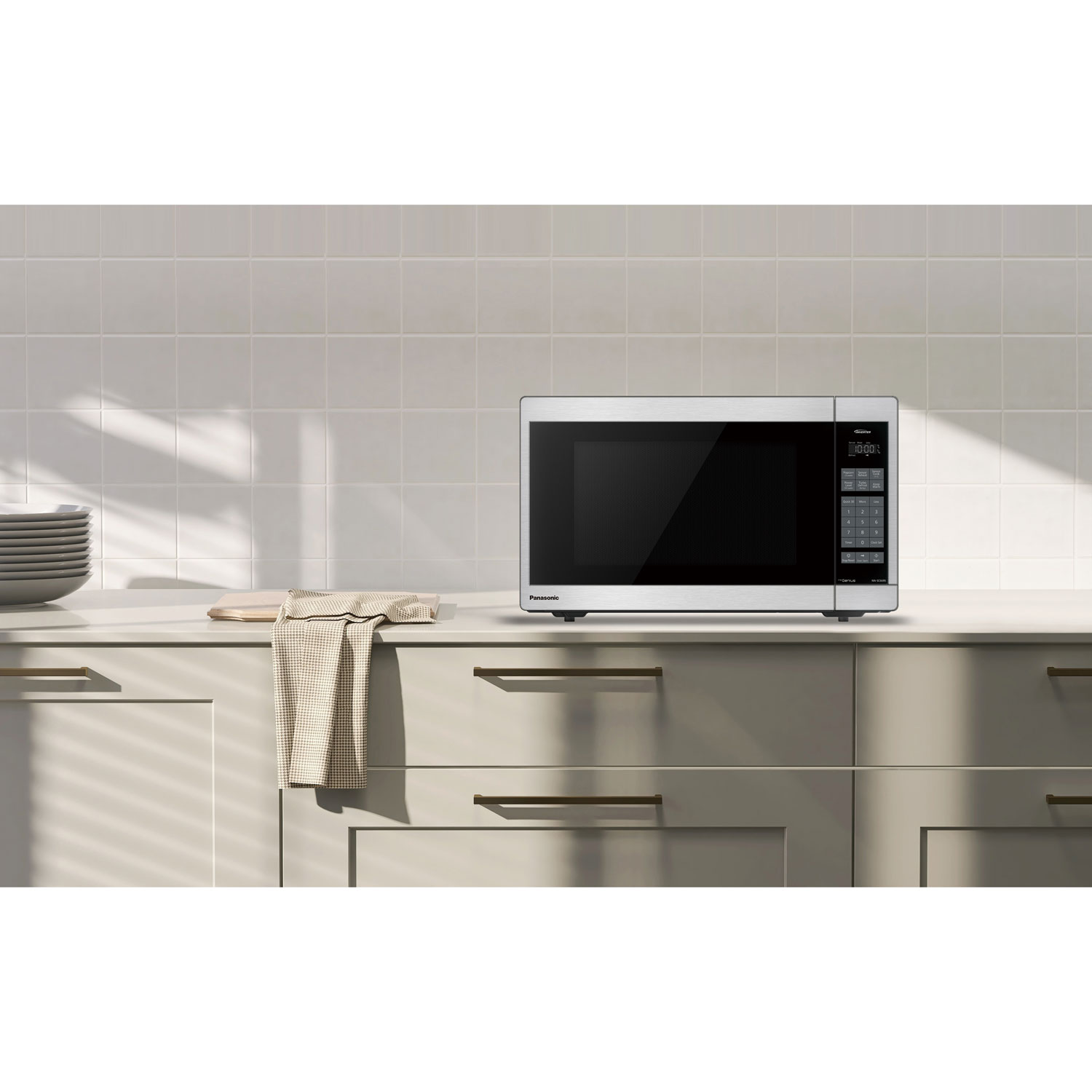 Panasonic Genius 1.3 Cu. Ft. Inverter Microwave - Silver