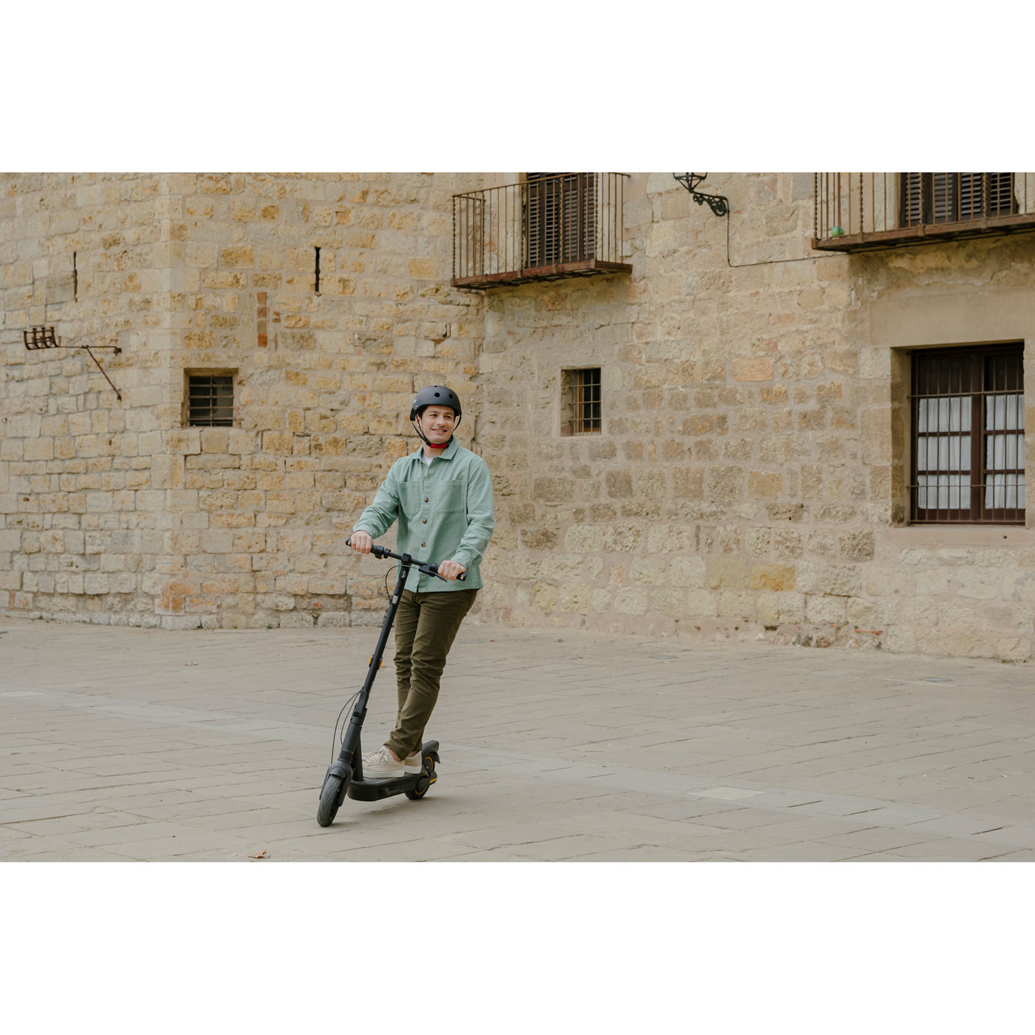 Refurbished - Segway Ninebot G30 MAX G2 Adult Electric Scooter (900W Motor/ 55km Range/35.4 km/h Top Speed)
