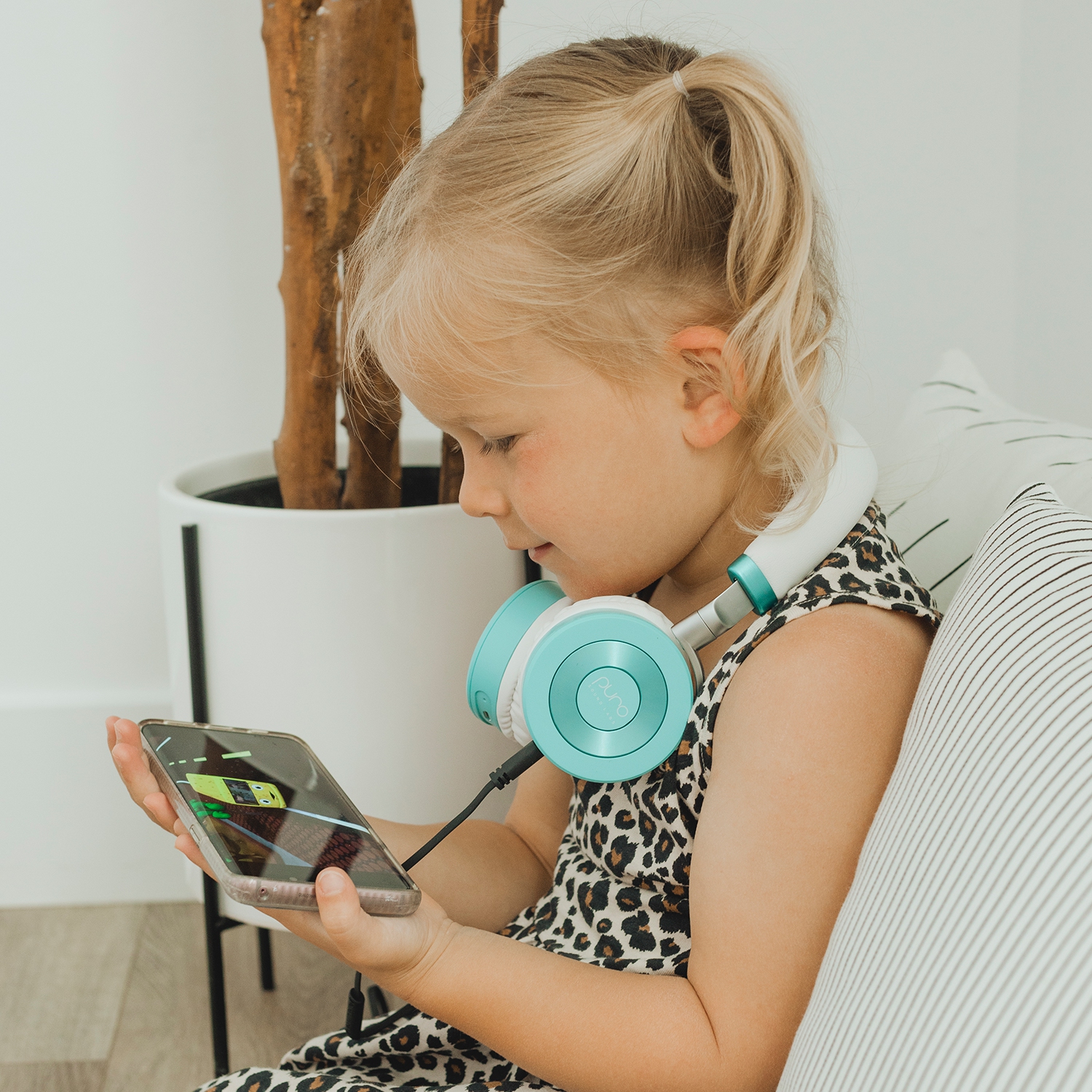 Puro Sound Labs JuniorJam Plus Volume Limiting Headphones for Kids, Safer Audio to Protect Hearing - for Tablets, Smartphones, PCs- 22-Hour Battery