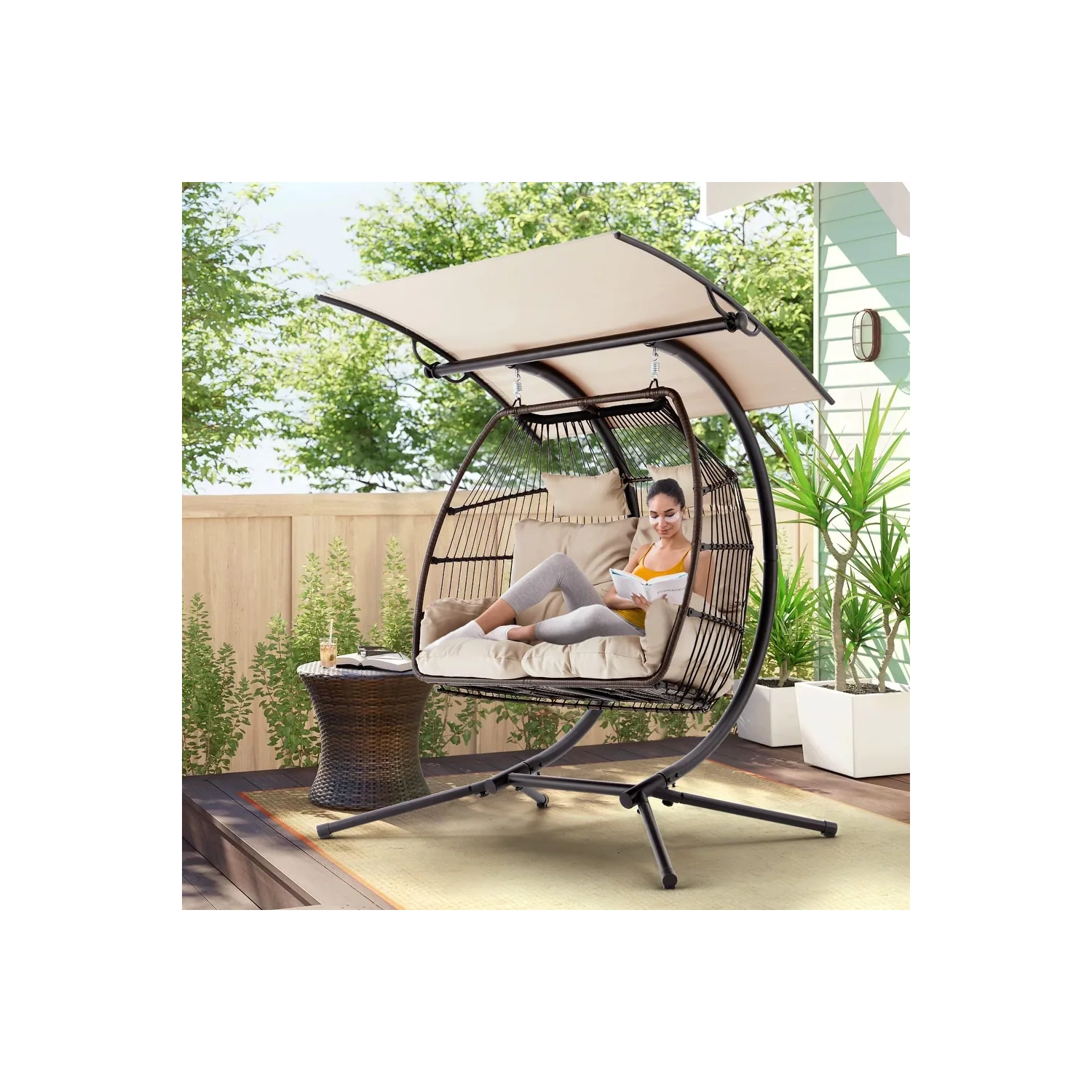 Causeuse d'extérieur Erommy 44 x 67&nbsp;po avec support, chaise pliante suspendue, coussin de hamac et auvent, chaise à double oeuf - Beige