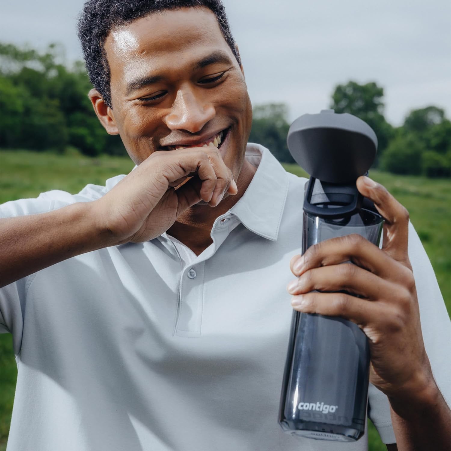 Contigo - Water Bottle with Leak-Proof and Locking Lid, BPA Free, 709ml Capacity, Black