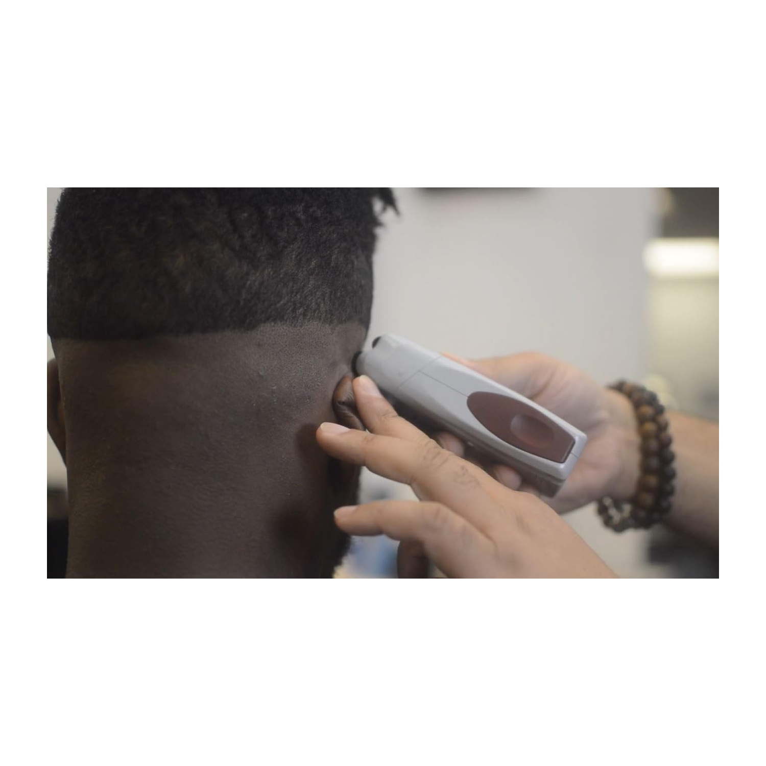 Andis TS-1 17235 Pro Foil Lithium Titanium Foil Shaver, Cord/Cordless, Smooth Shaving Cordless Shaver with Charger, Gray